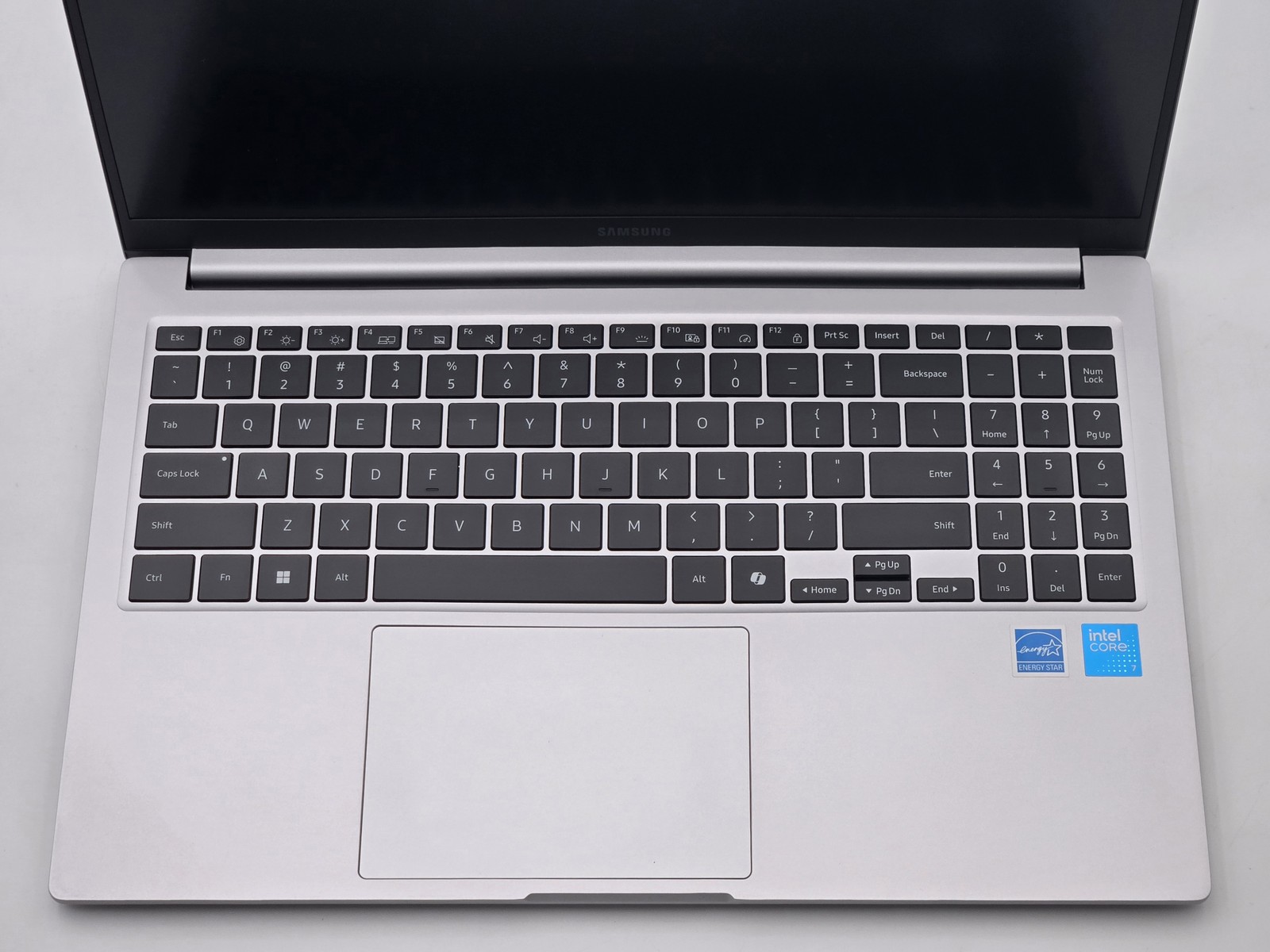 Samsung Galaxy Book 4 15″ FHD 7 150U 512GB SSD 16GB W11 Webcam Backlit FP Reader