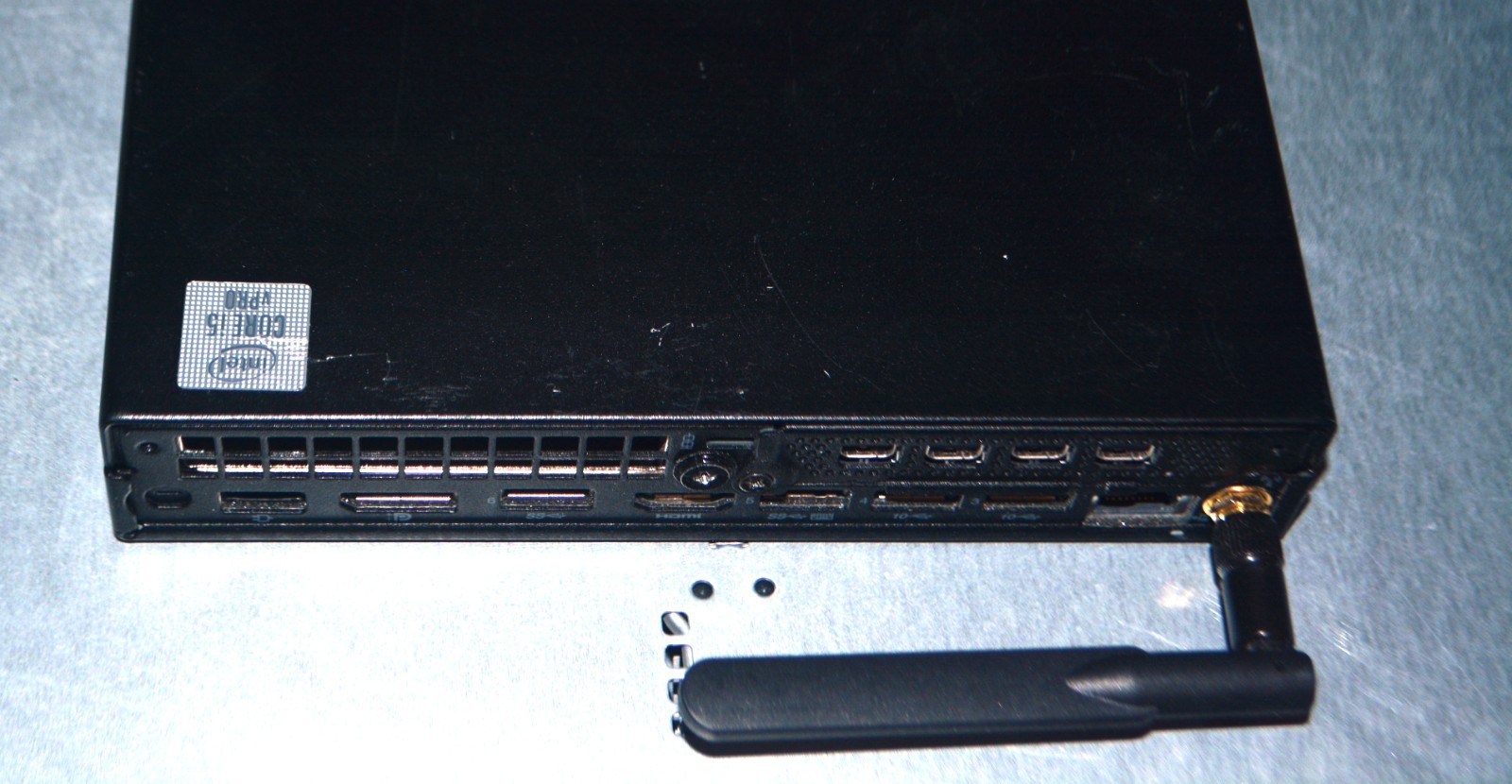 Lenovo ThinkStation P340 Tiny Intel i7-10500T —16GB—256GB—Nvidia Quadro P620