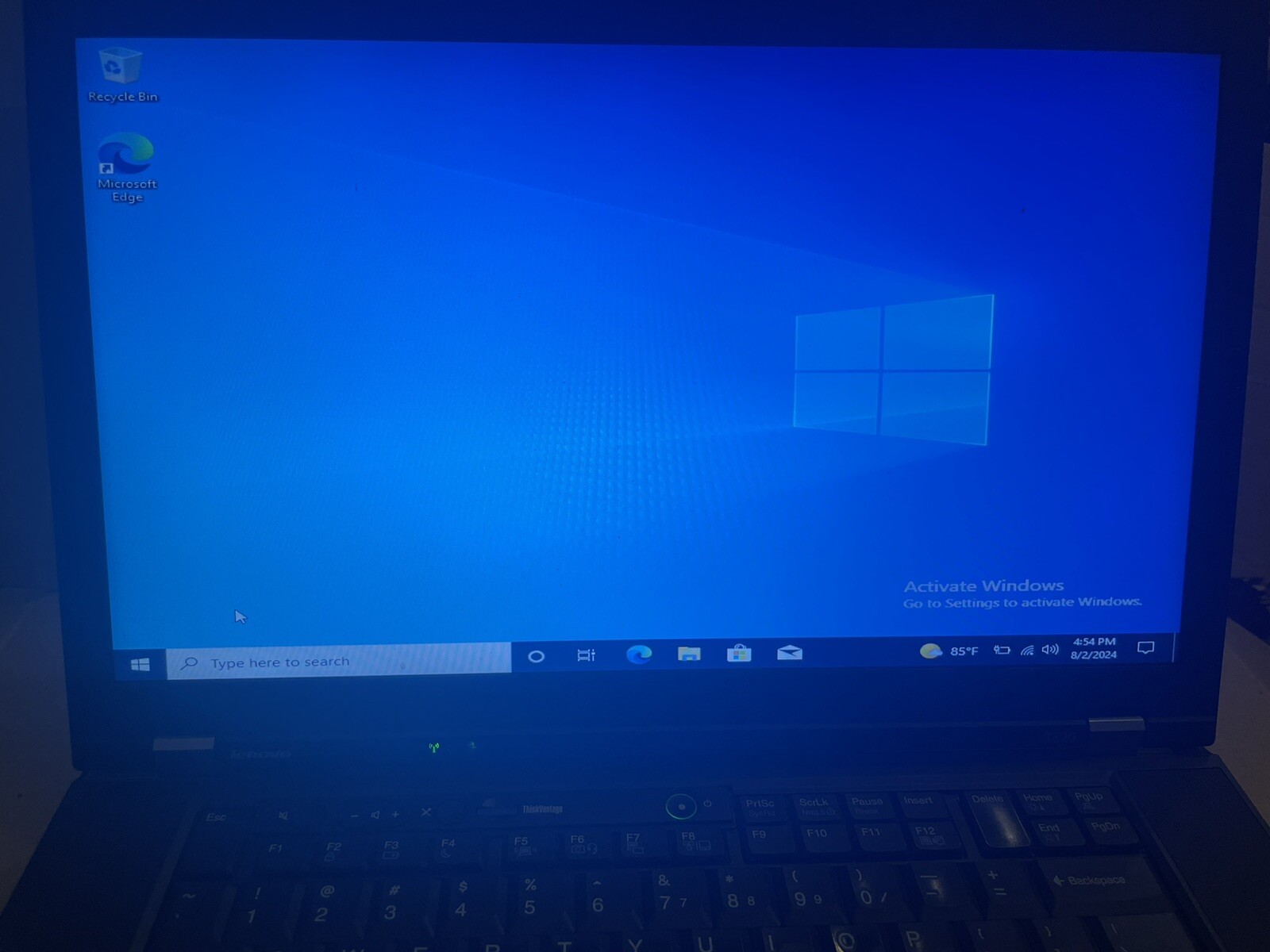 Lenovo ThinkPad T520 15.6in 2.8 GHZ 6GB RAM 60GB HDD Win 10 Pro Read Info