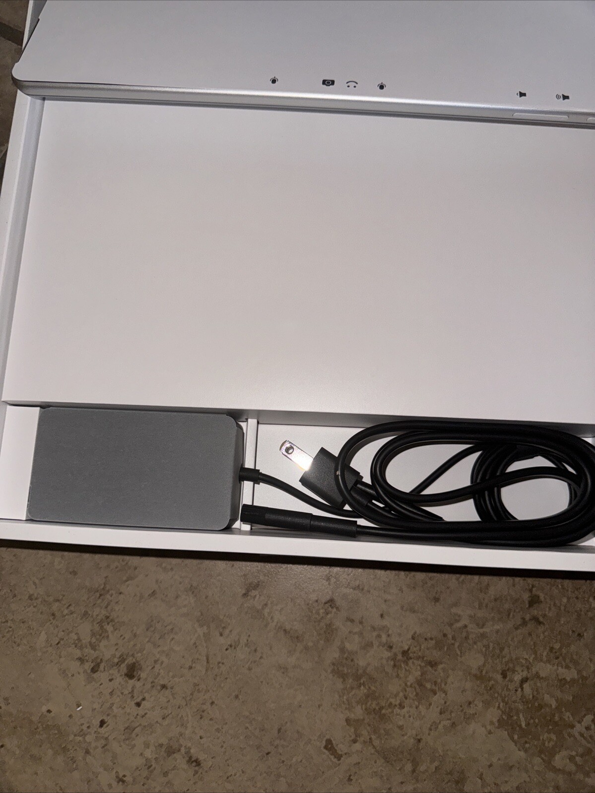2024 Microsoft Surface Pro 11 – Snapdragon X Elite, Adreno, 512GB, 16GB, 13″