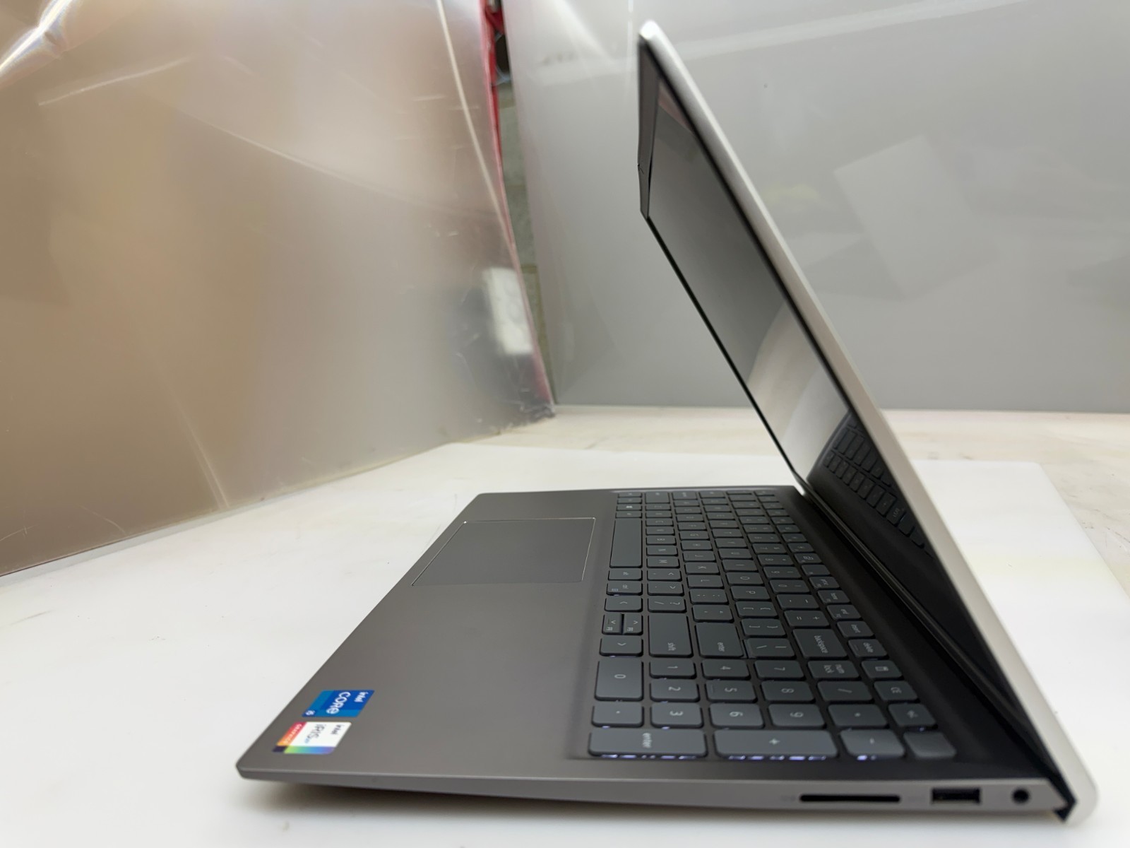 DELL INSPIRON 15 5510 i5-11300H@3.10GHz 8GB RAM 512GB M.2 NVMe W11P