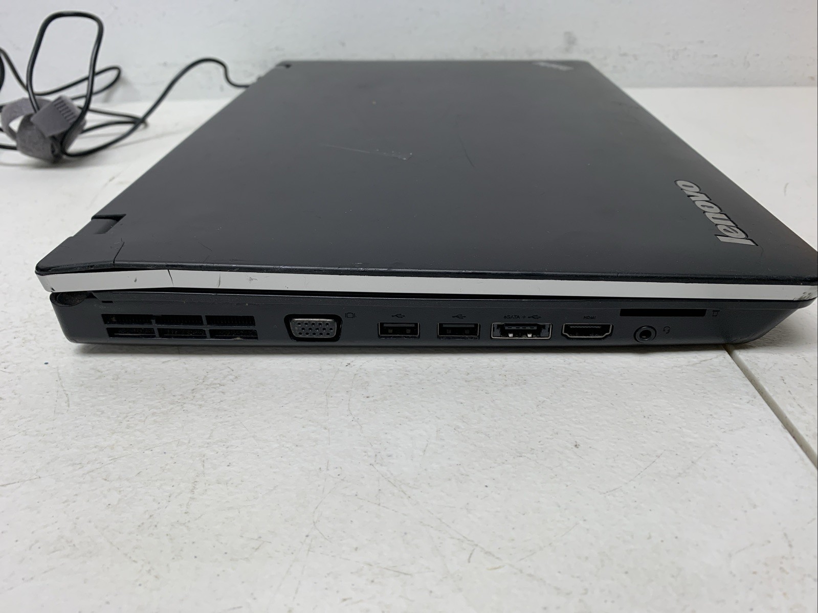 LENOVO THINKPAD E520 INTEL CORE i5-2410M 2.30 GHZ 4gb Ram Wind10 Edu No Battery