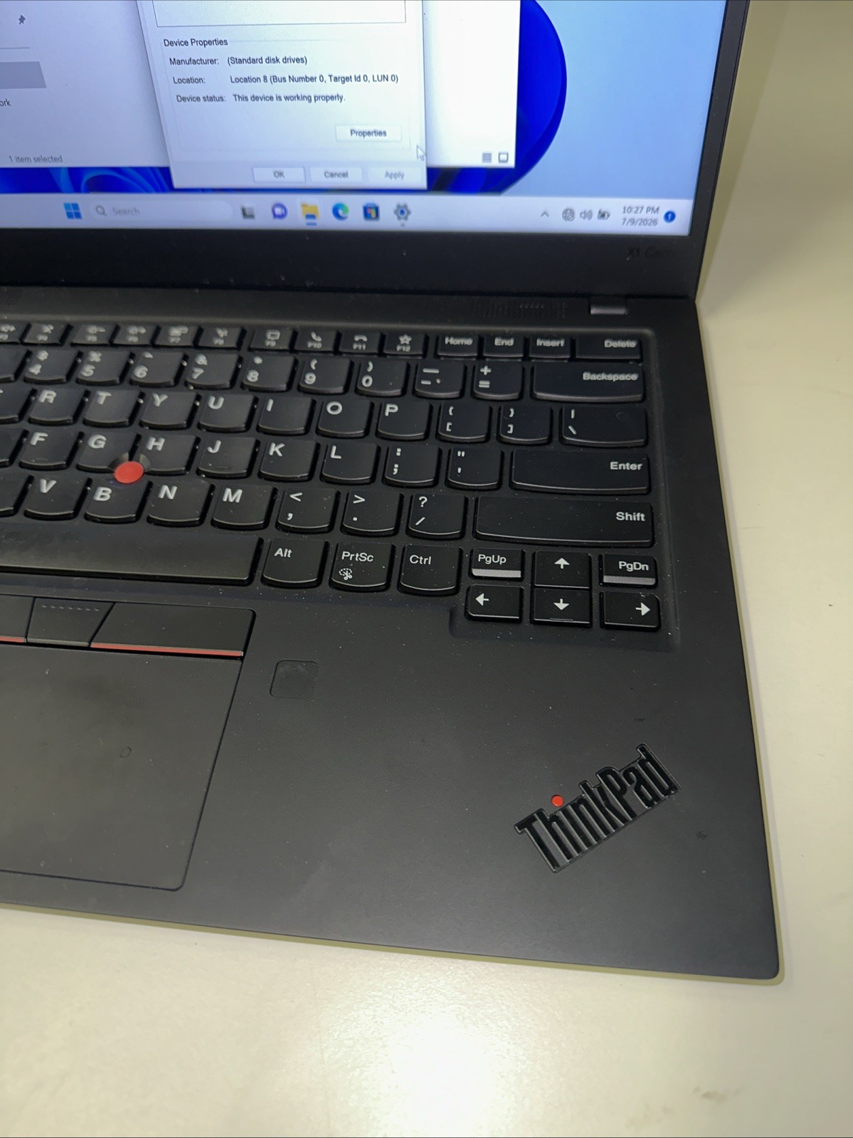 Lenovo ThinkPad X1 Carbon 8th Gen 14″ i7-10610U, 16GB RAM, 512GB SSD, Win 11 Pro
