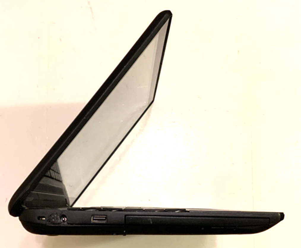 Toshiba Satellite C55-A Touch Screen 15.6″ WIN 11 ACTIVATED i5 8GB RAM 750GB HDD