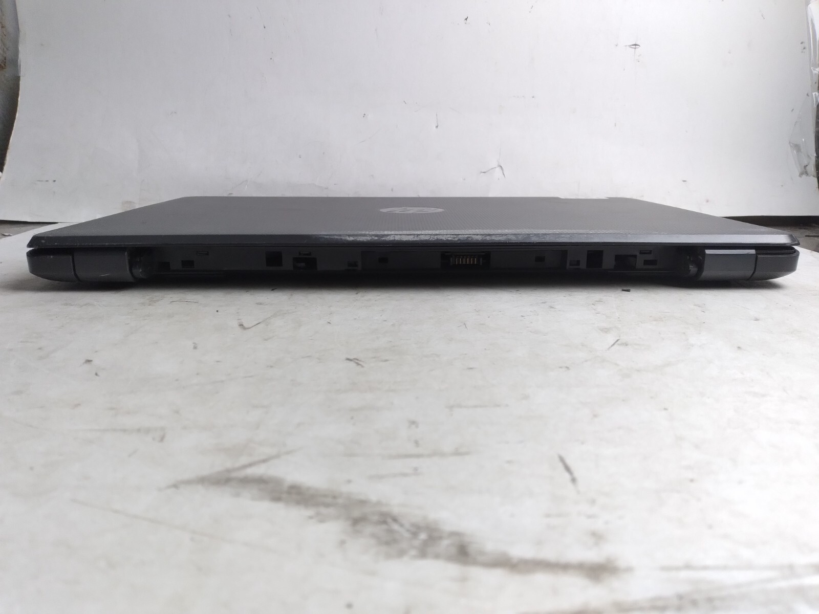 HP Notebook 255 G6 w/AMD E2-9000e, 4GB RAM, 15.6″ Laptop for Parts/Repair