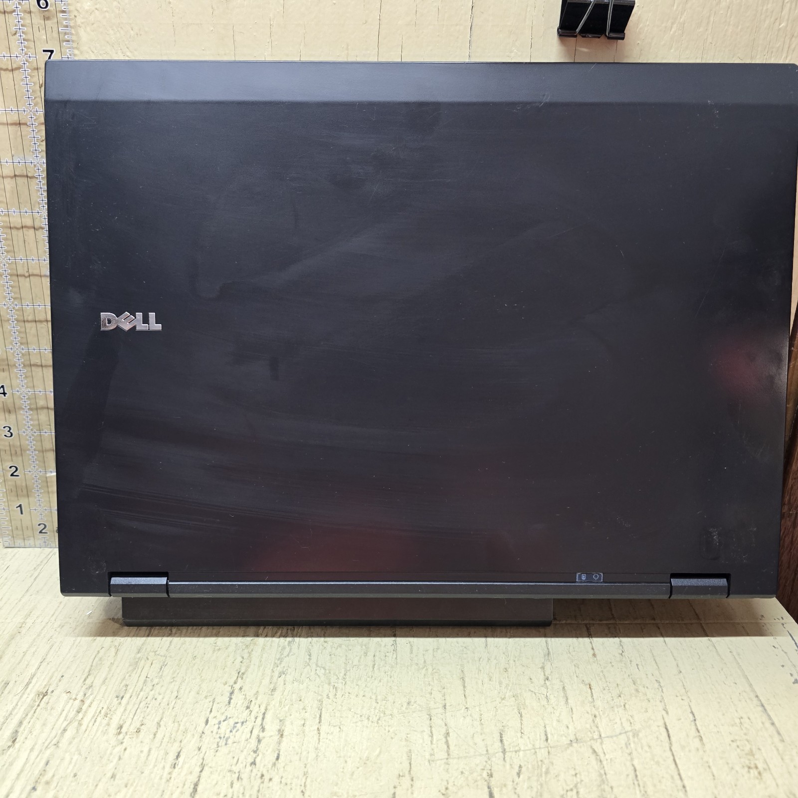 Dell Latitude E5500 Laptop Windows 10 Pro 32 Bit 15.4in No Charger Parts