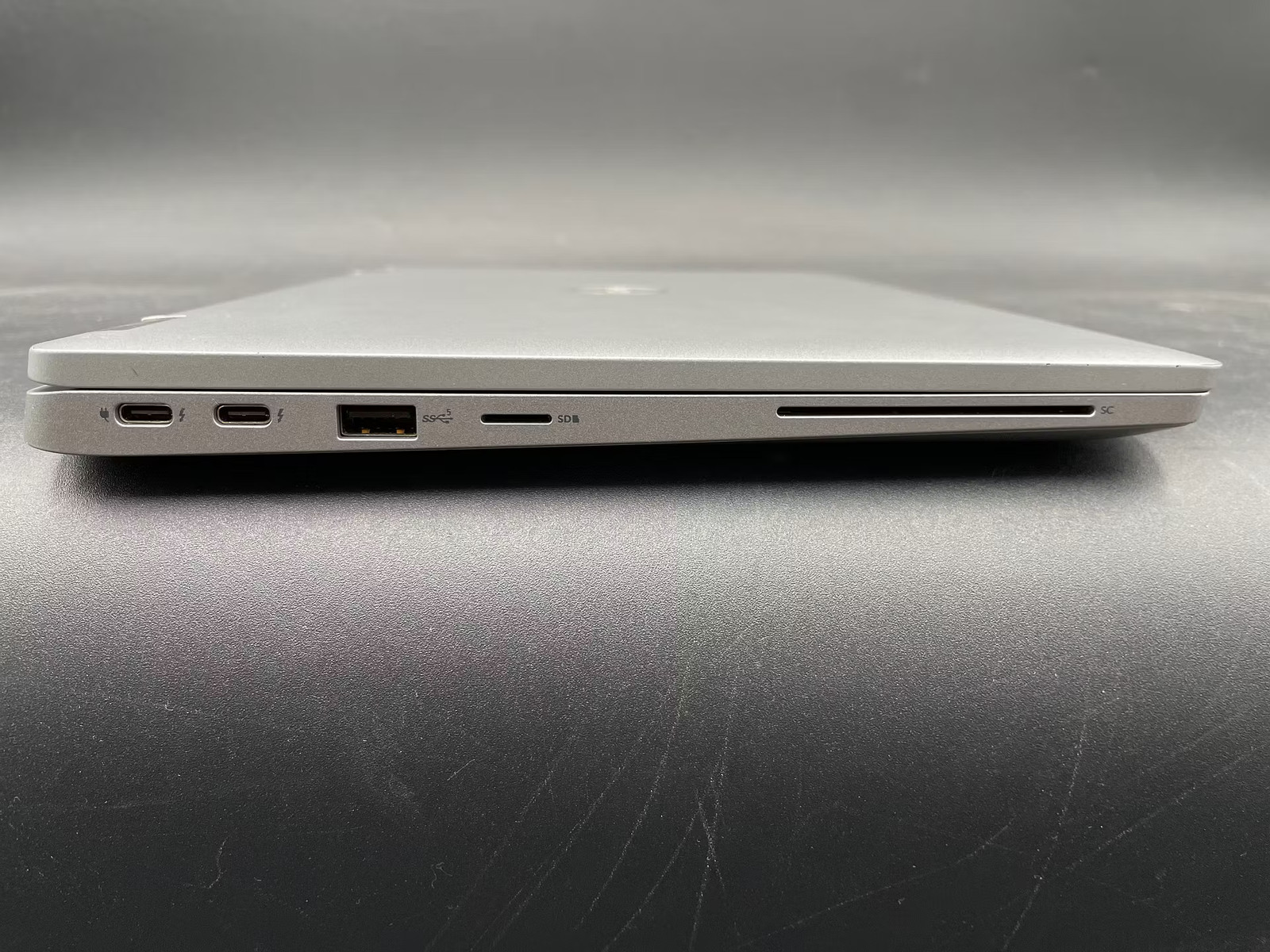 Dell Latitude 5330 Used 13.3″ (i5-1245U-16GB-256GB NVMe)