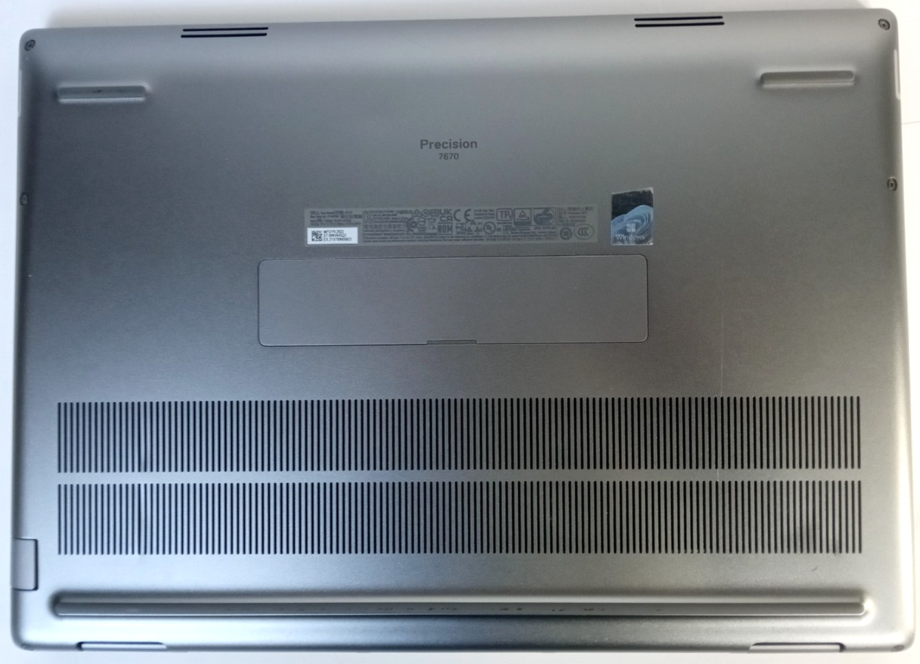 Dell Precision 7670 | i7-12850HX | 64GB RAM | 512GB NVMe | RTX A1000 | 4K Touch