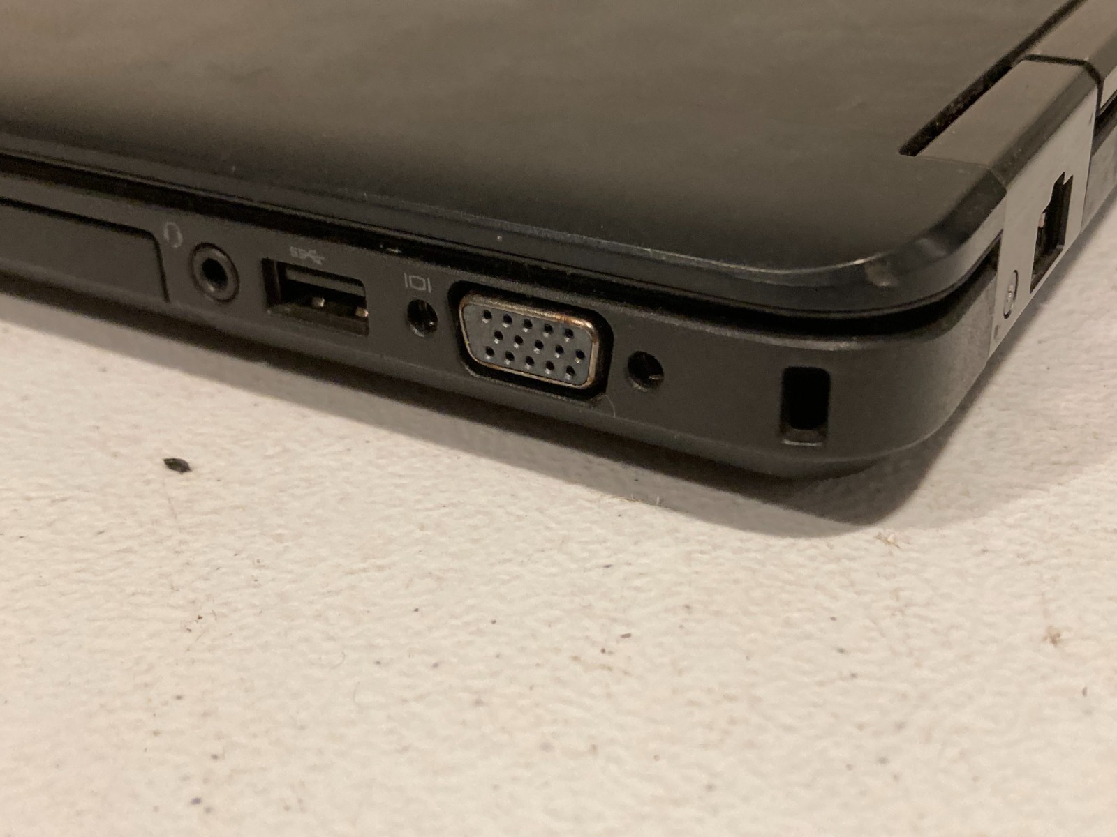 Dell Latitude E5440 14″ Laptop i5-4310U 2GHz 8GB RAM 500GB HDD WiFi HDMI Fedora