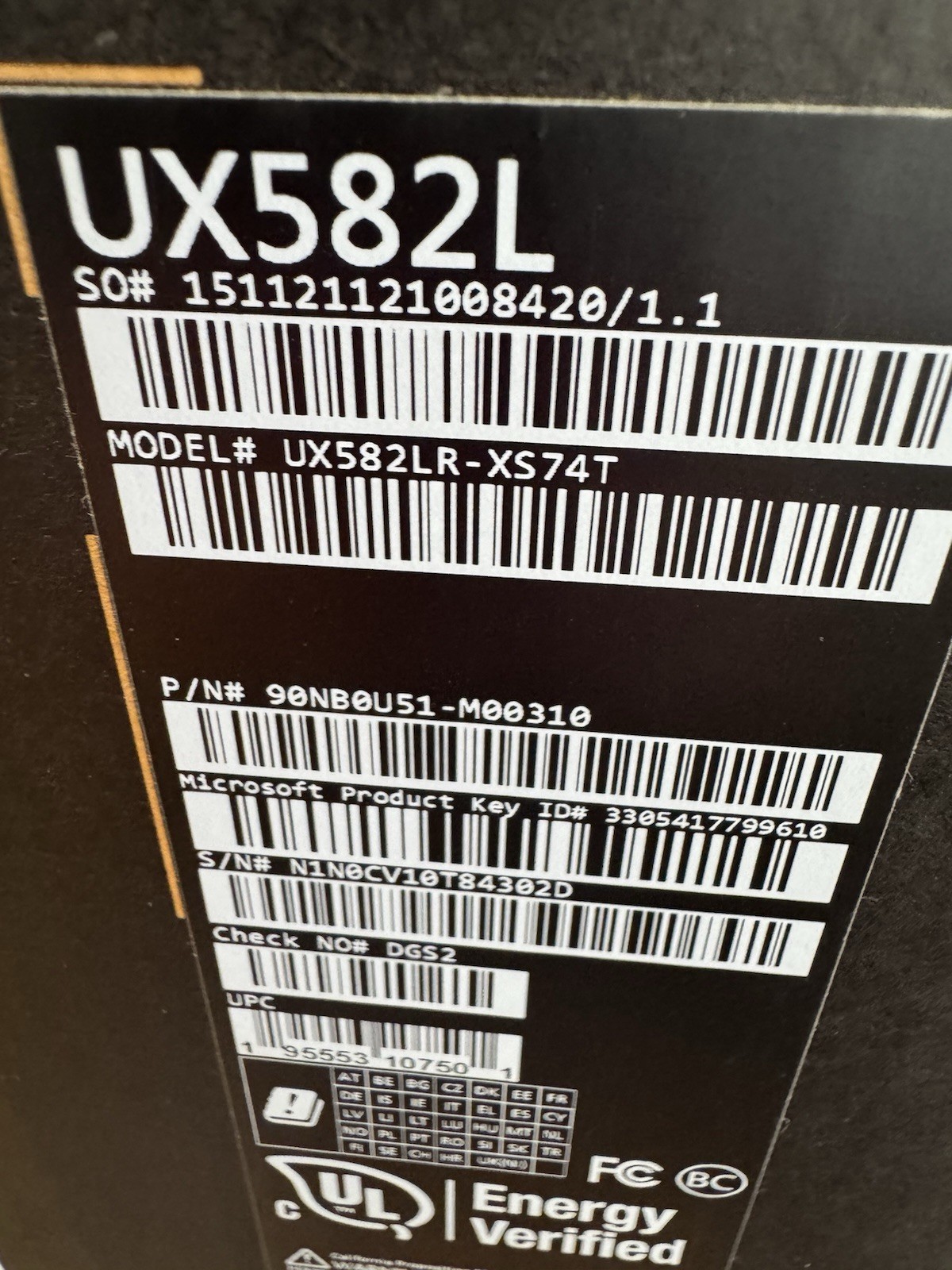 NEW ASUS ZenBook Pro Duo 15 OLED UX582 Intel i7 16GB RAM 1TB SSD RTX 3070 4K Lap