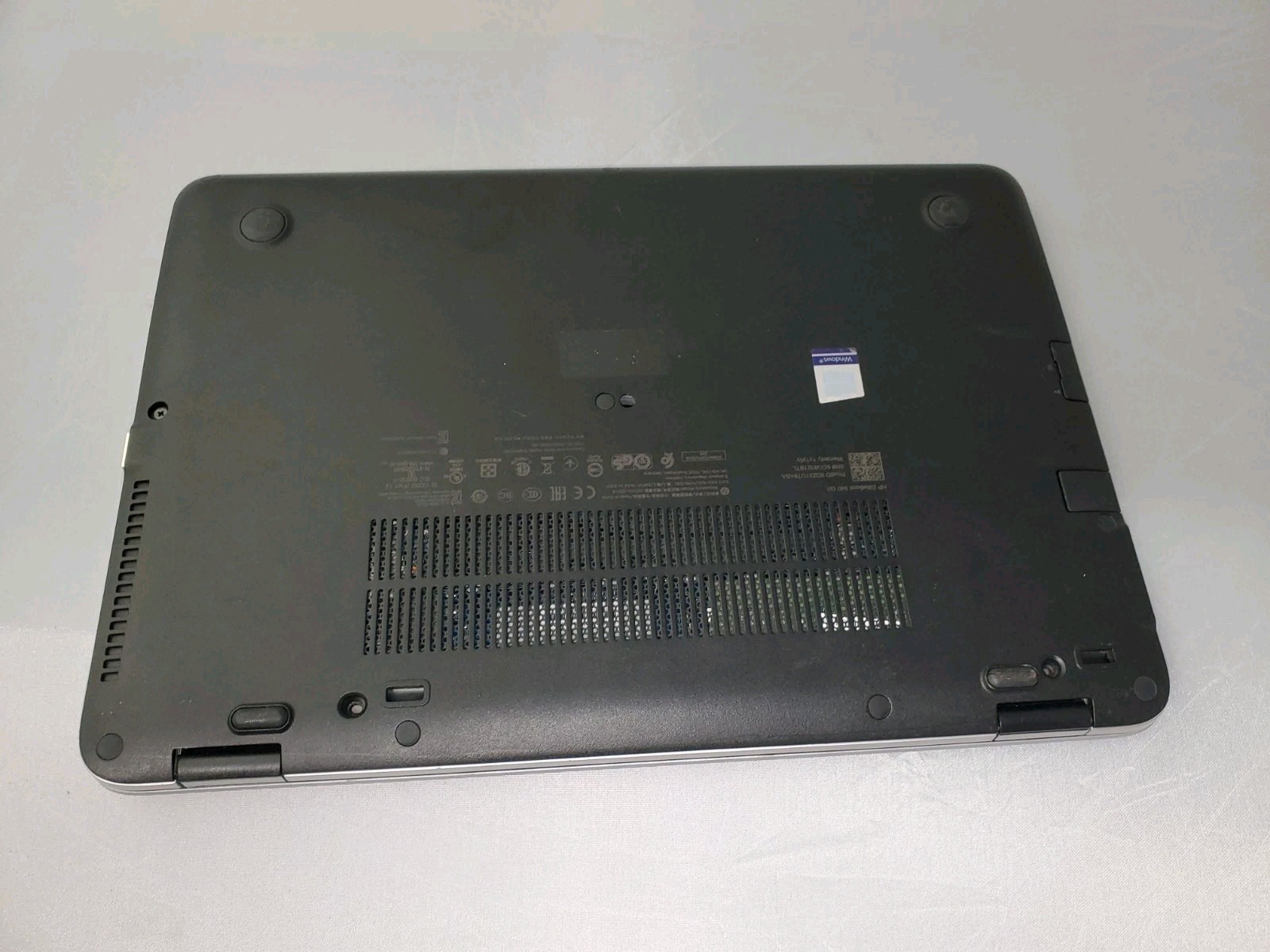HP Elitebook 840 G3 i5-6300U 2.4GHz 8GB RAM 256GB HD No OS/Power Adapter