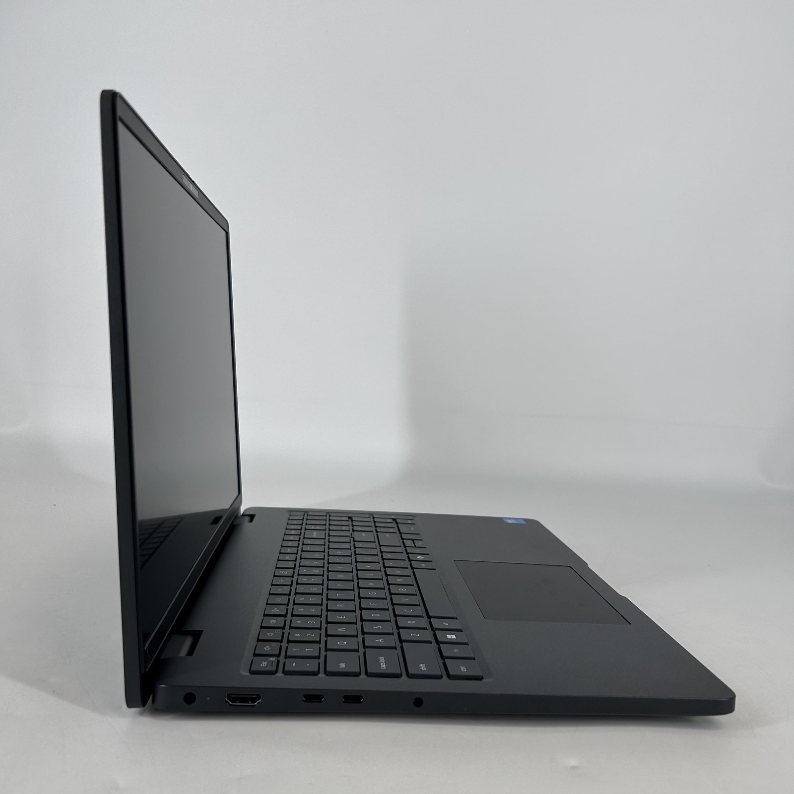 Dell Pro 16 PC16250 FHD+ 1.8 GHz Core 7 150U 24GB RAM 512GB SSD Excellent