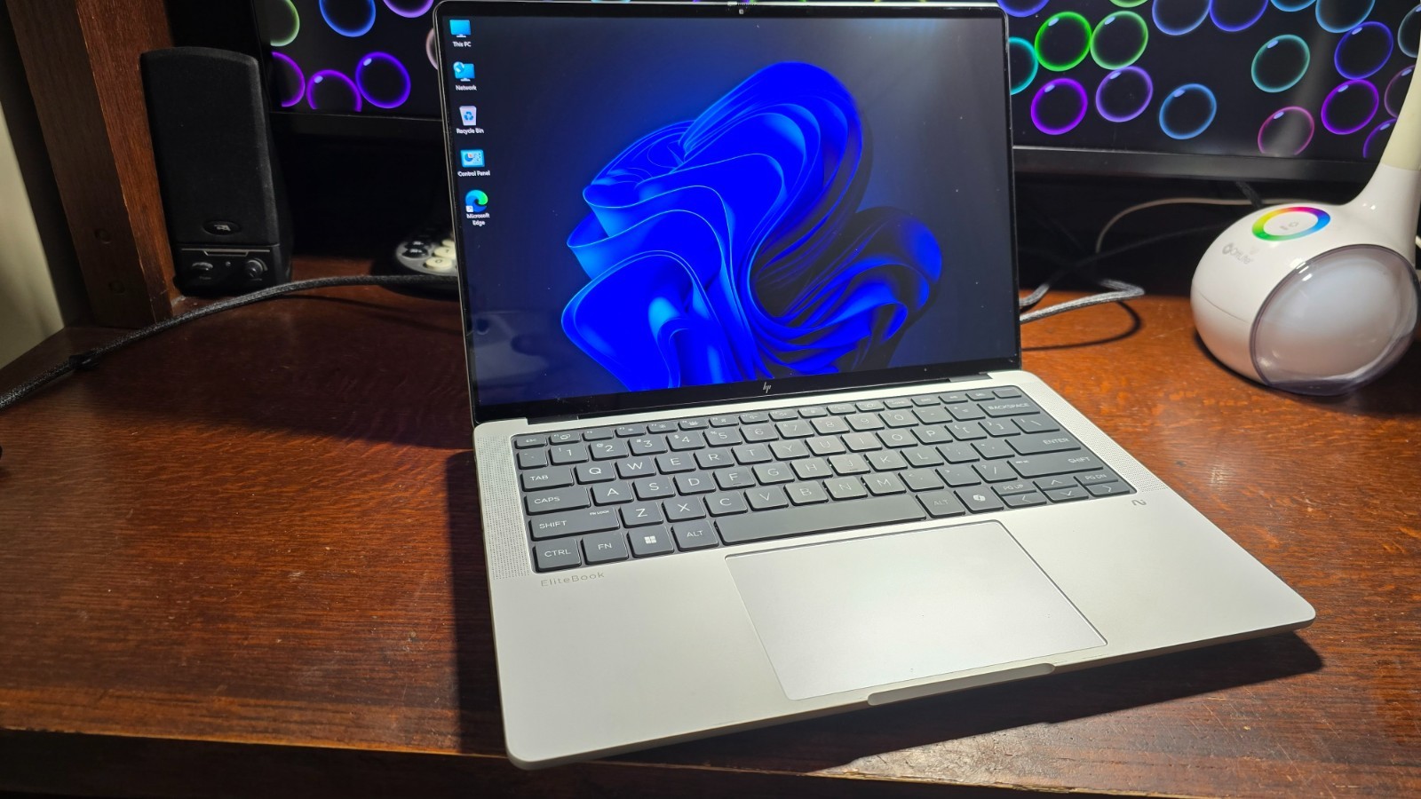 HP EliteBook X G1a 14″ OLED AMD Ryzen AI9 HXPro 375 64GB 1TB Win11 Pro 890M