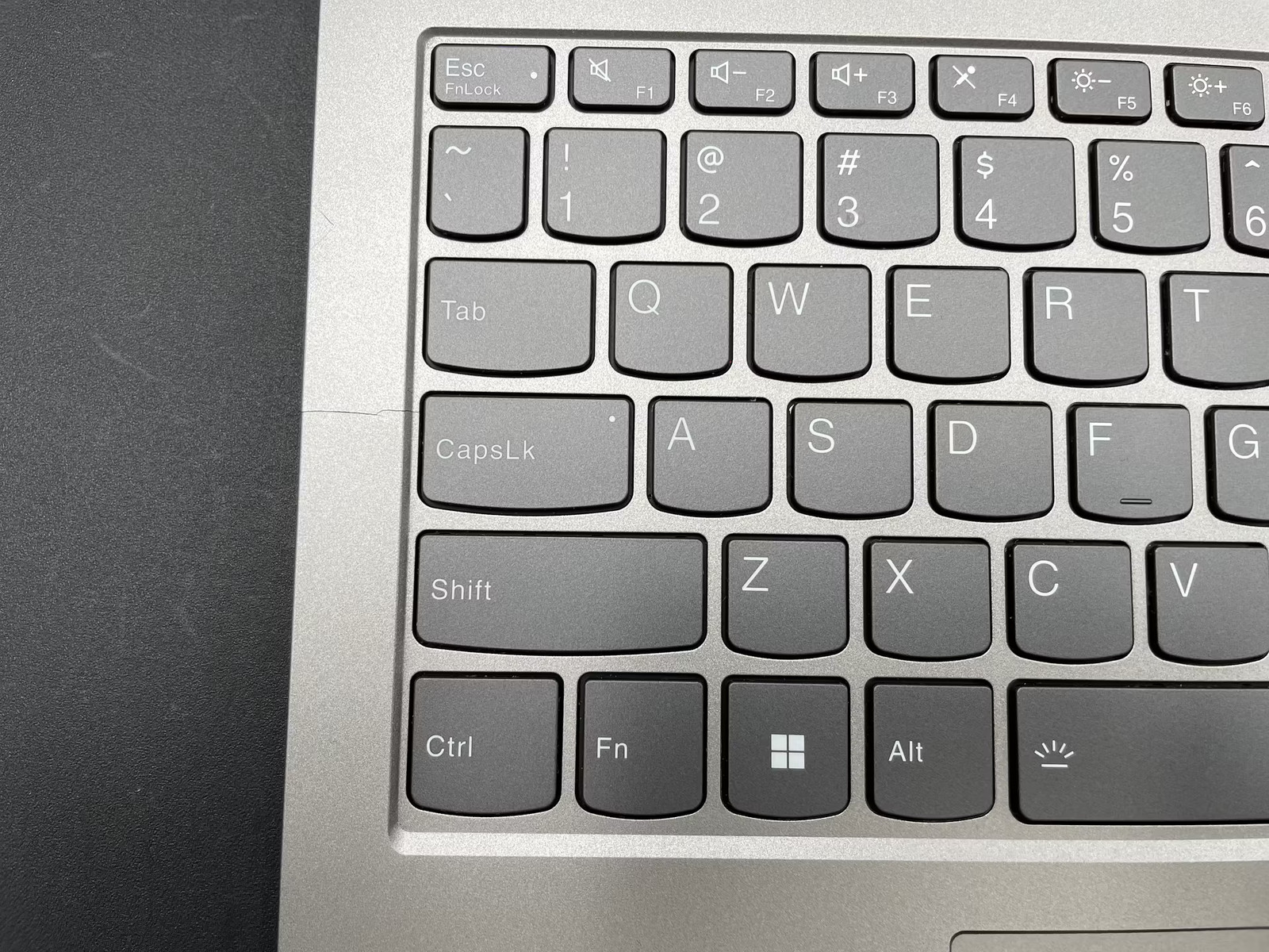 Lenovo ThinkBook 15 G4 IAP Used 15.5″ (i5-1235U-16GB-256 GB NVMe)