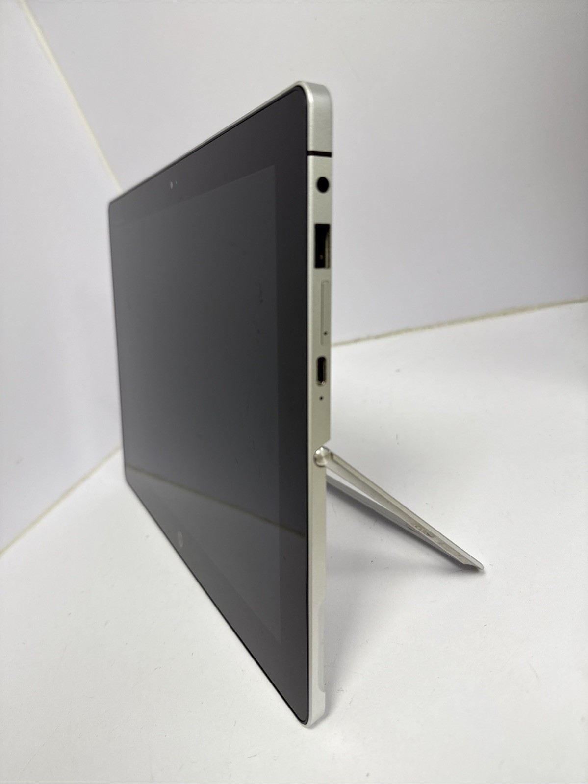 HP Elite x2 Tablet – Silver
