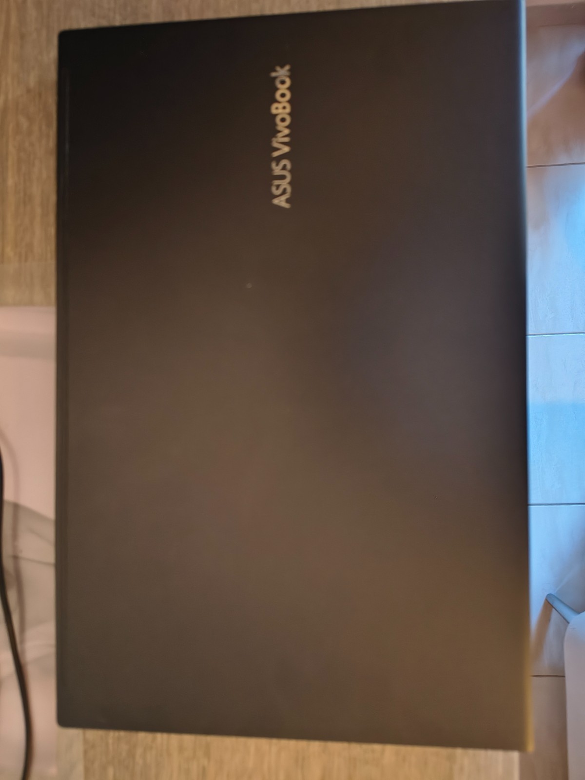 ASUS VivoBook 15 M513UA FHD Ryzen 5 5500u, 16GB, 1024 nvme+Sata ssd, 2 batteries