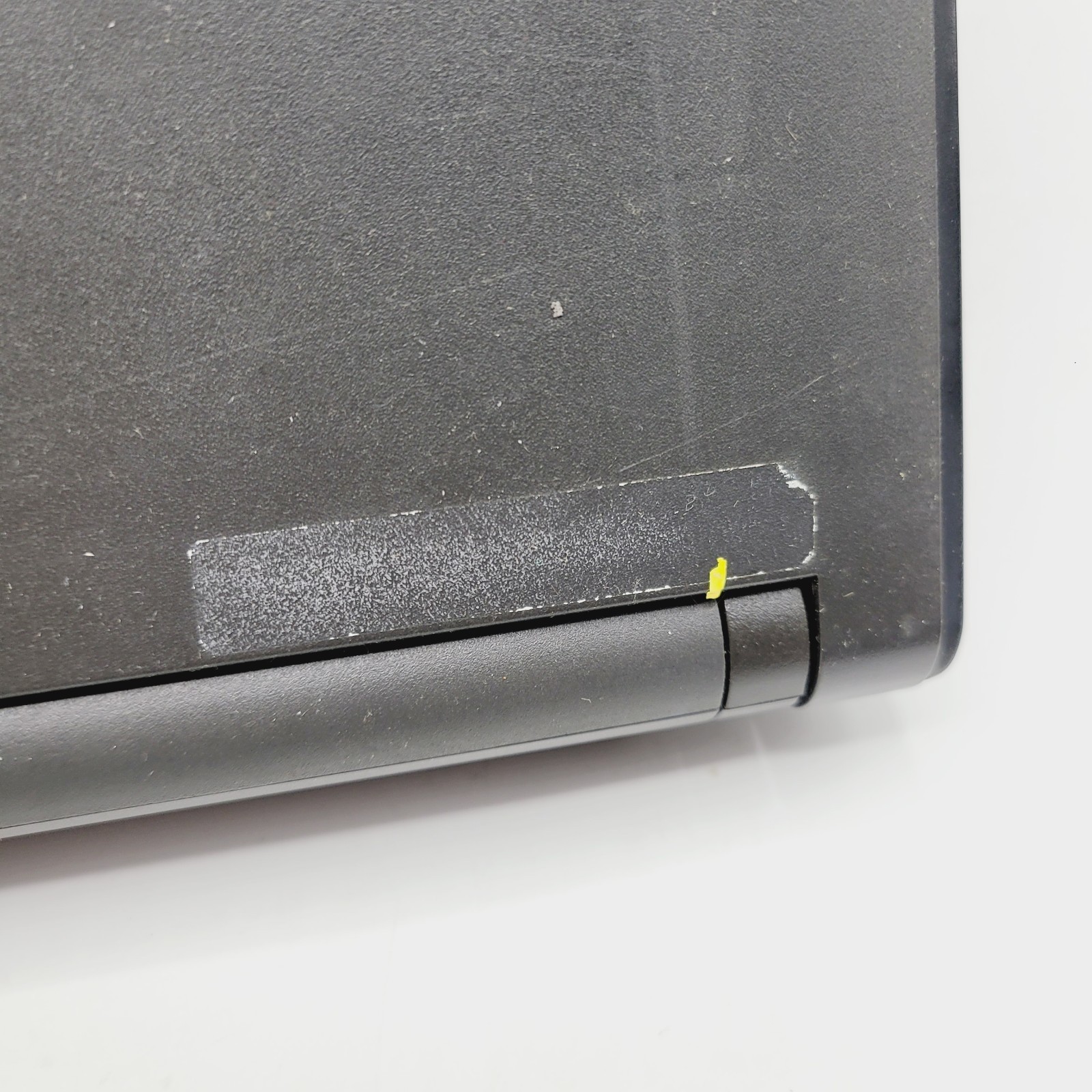 Dell Latitude 3340 Core i3 4005U 1.7GHz 4GB RAM No HDD 13″ – ***Boot to Bios