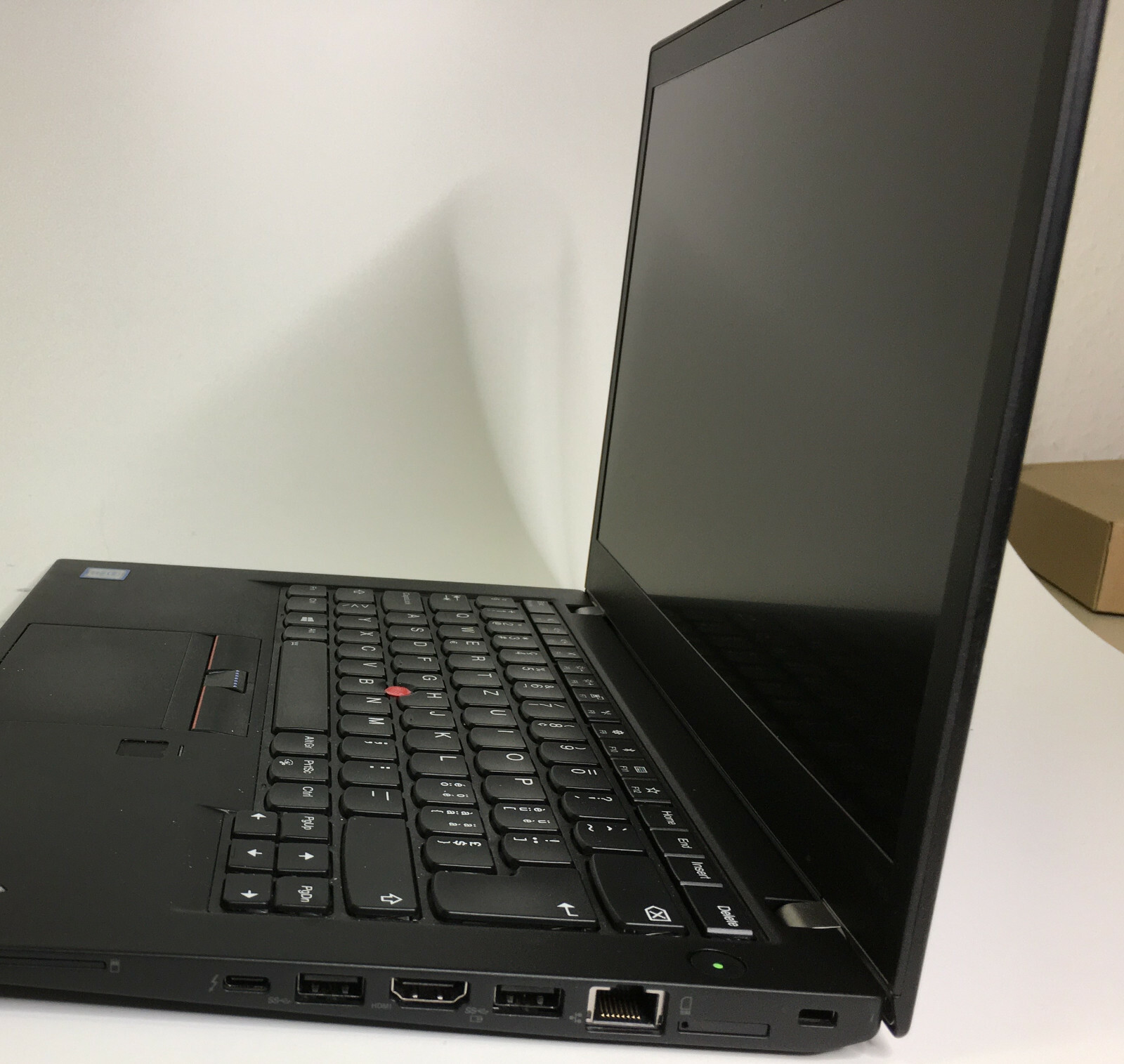 Ultrabook Lenovo ThinkPad T470s 6300U-2×3.0GHz 14″FHD 8GB RAM 256SSD
