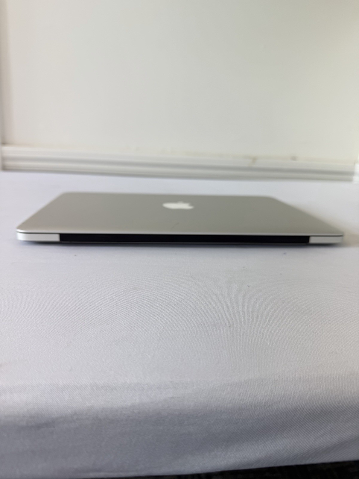 Apple Macbook Pro 2012 Laptop – Intel i5-3210M – RAM 8 GB – Read Description