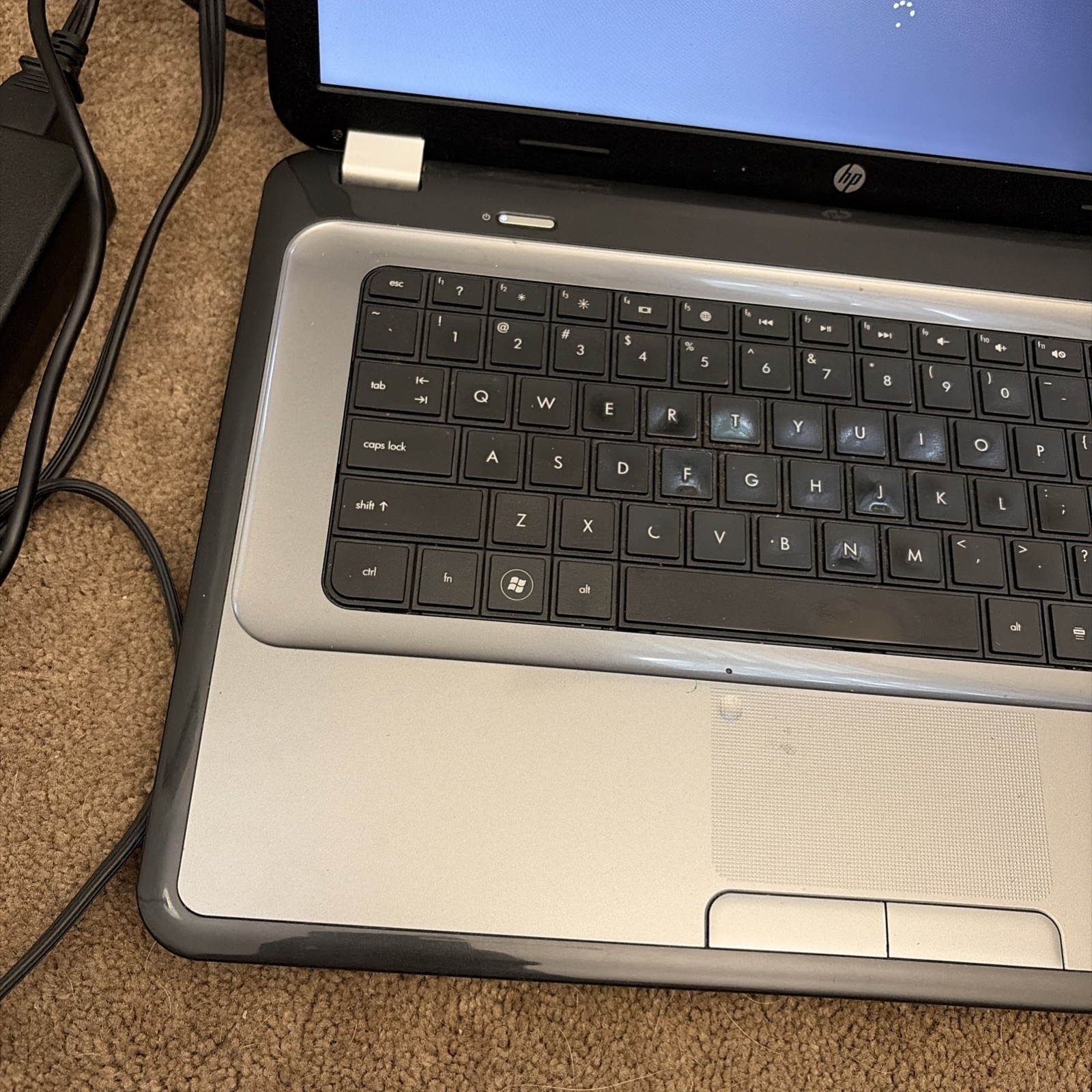 HP Pavilion g6 HP Pavilion g Series 500GB HDD 4GB RAM WINDOW
