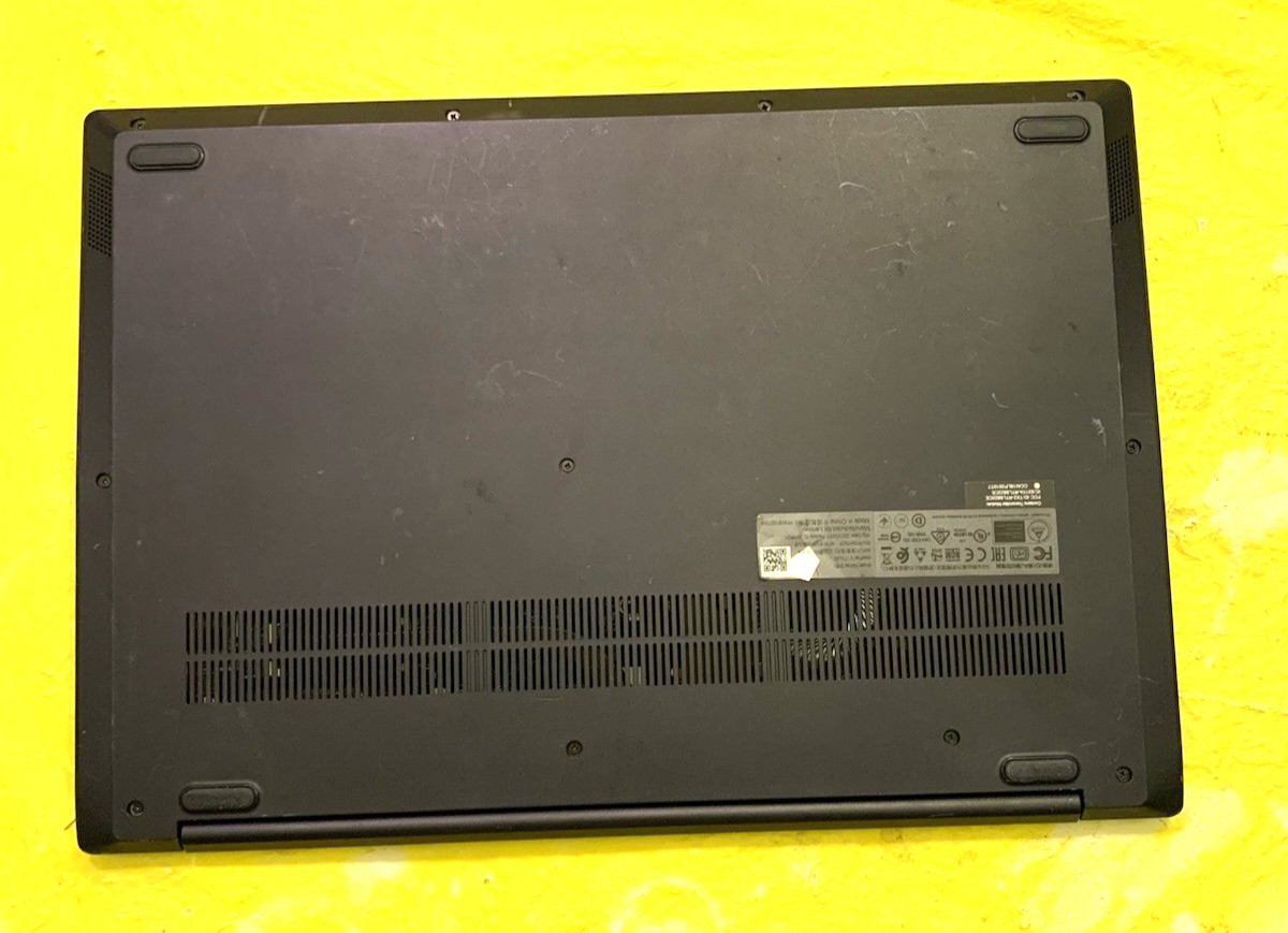 Lenovo IdeaPad 3 17IIL05 Intel Core i5-1035G1 1.00GHz 8GB Ram 256GB SSD W11H