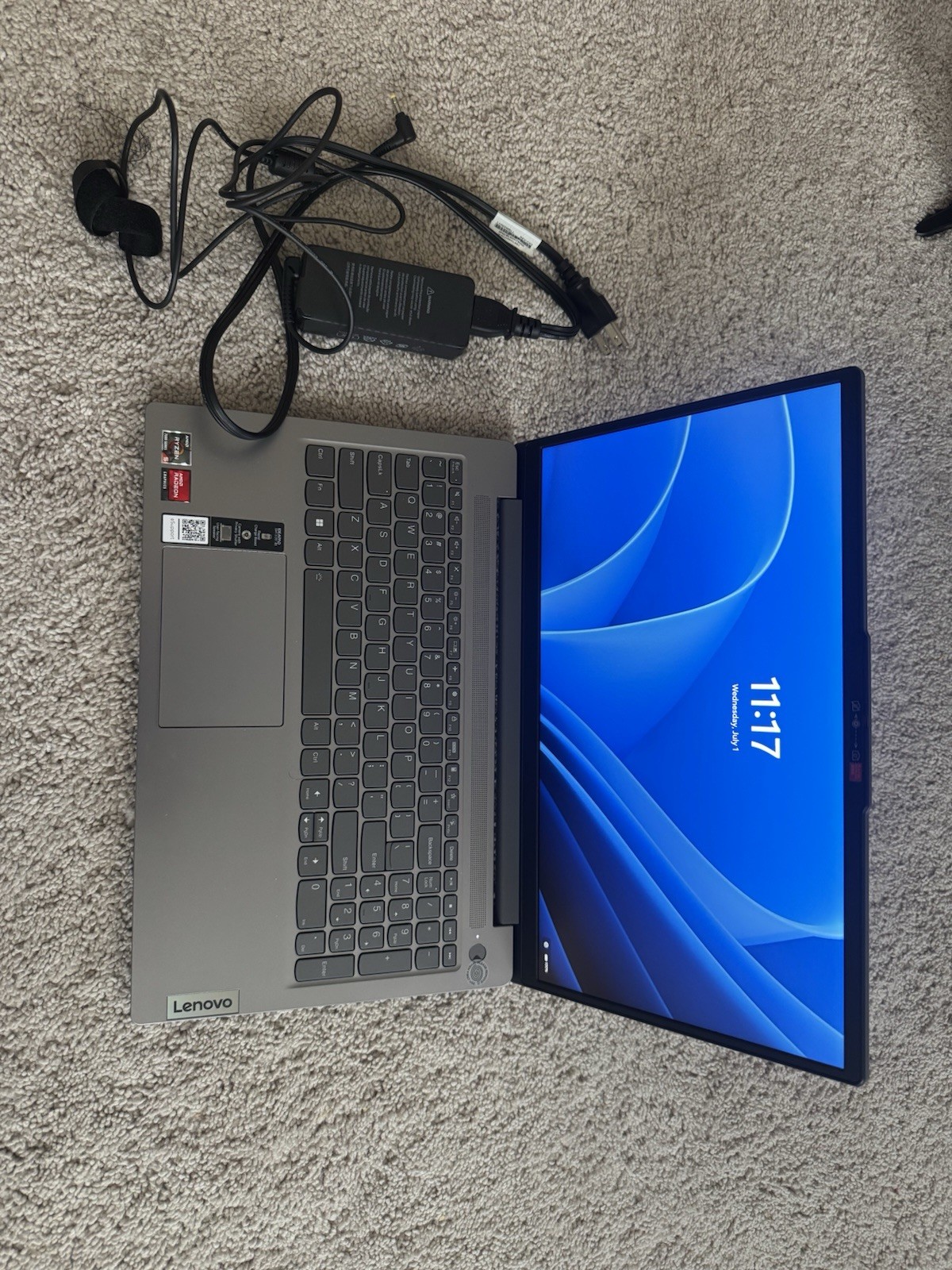 Lenovo IdeaPad 5 15″ Touchscreen Ryzen 5 7520U 8GB SSD Win 11 Gray