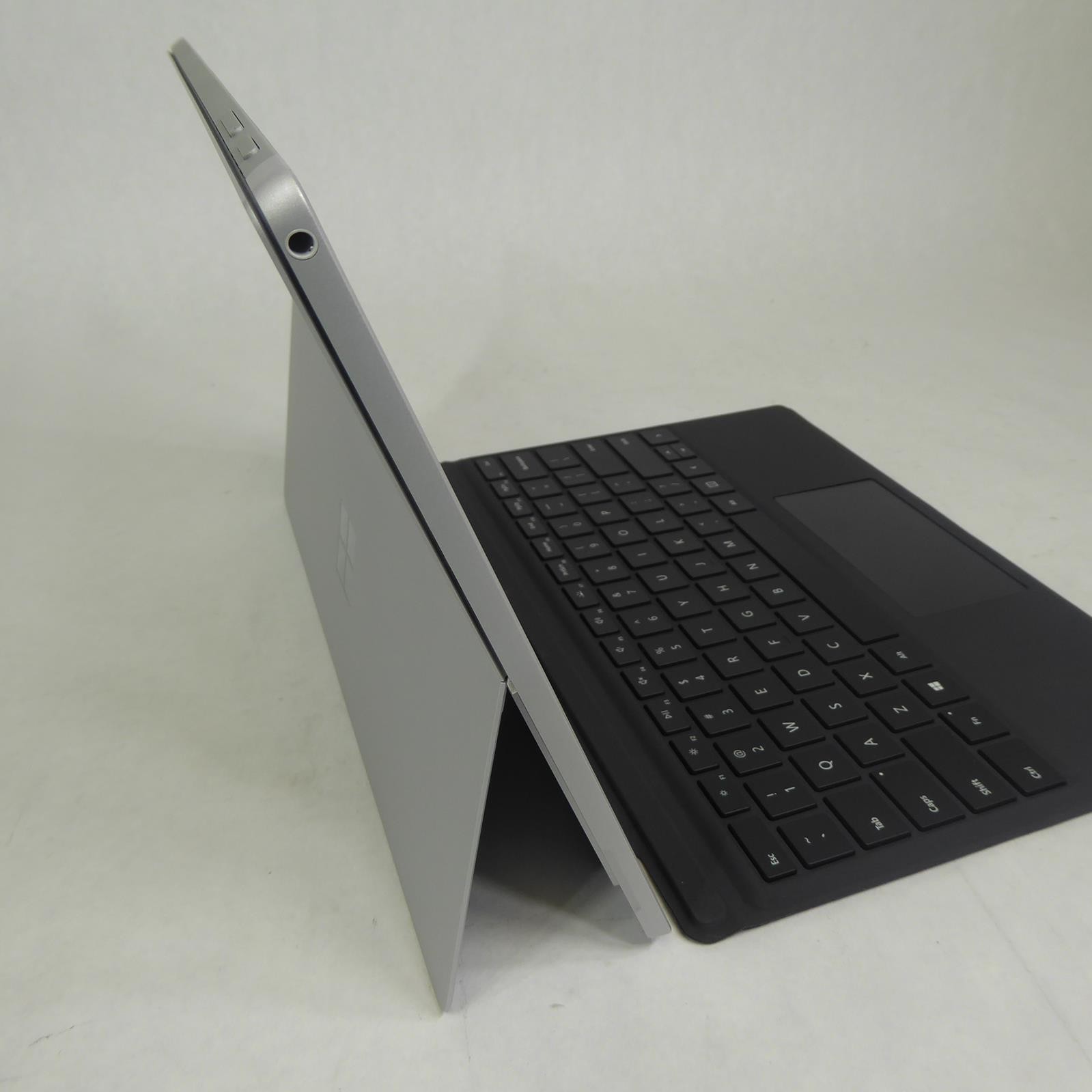 MICROSOFT SURFACE PRO 7 1866 | i5-1035G4 | 256GB SSD | 8GB RAM | A+ | w/ Dock 1
