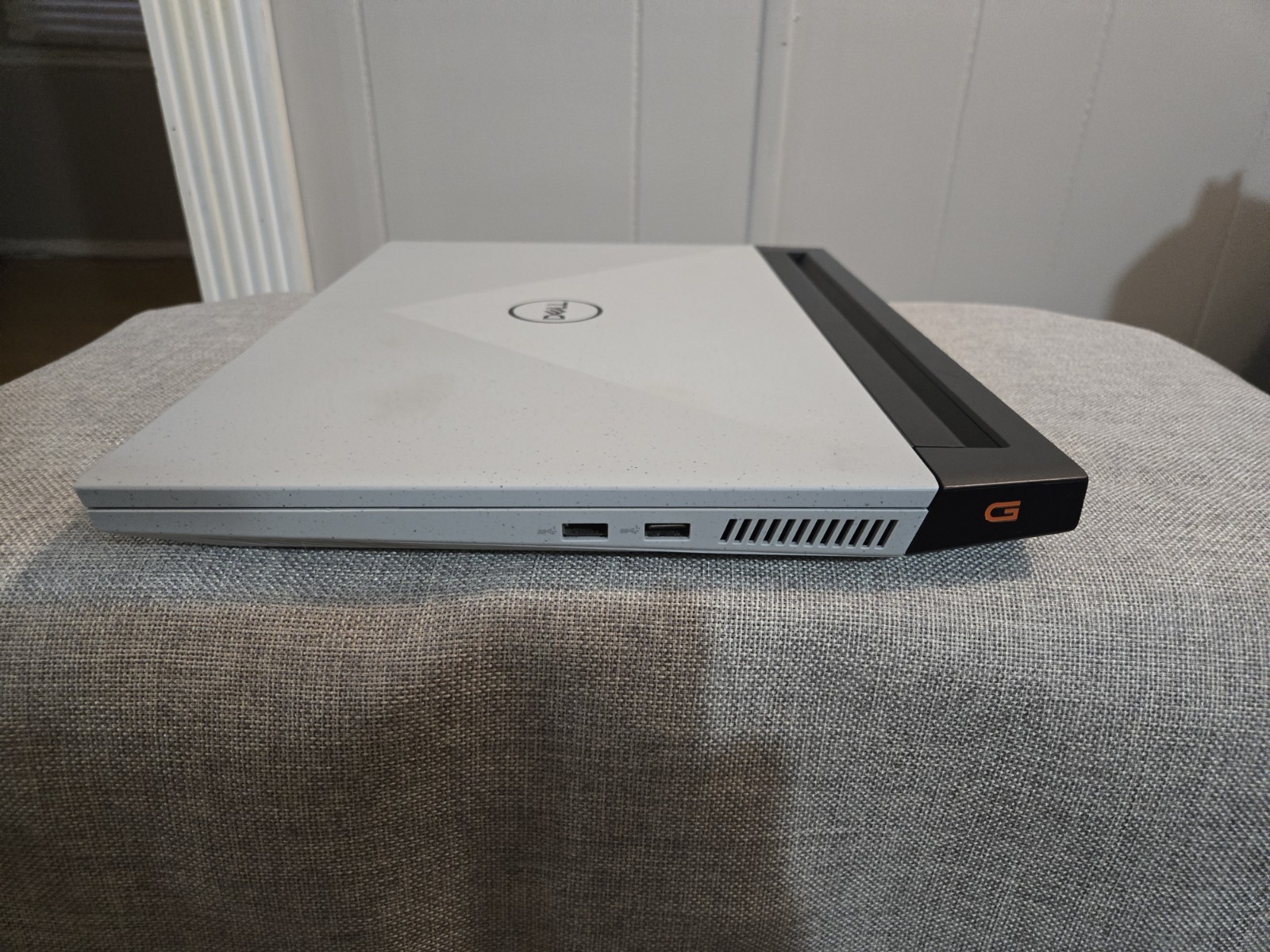 Dell G Series 15.6in Gaming Laptop Ryzen 5 6000 8GB SSD RTX Gray