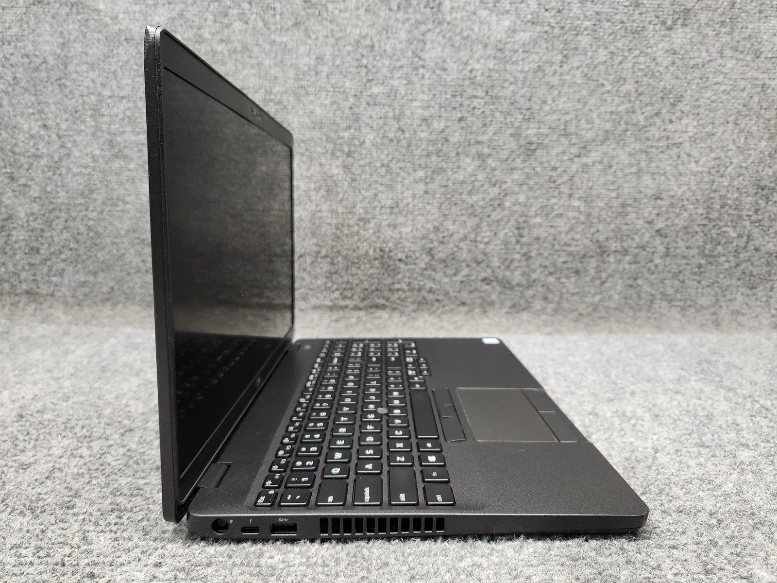 Dell Latitude 5500 15.6″ Laptop Intel Core i5-8365U 1.60GHz 8GB RAM 256GB SSD