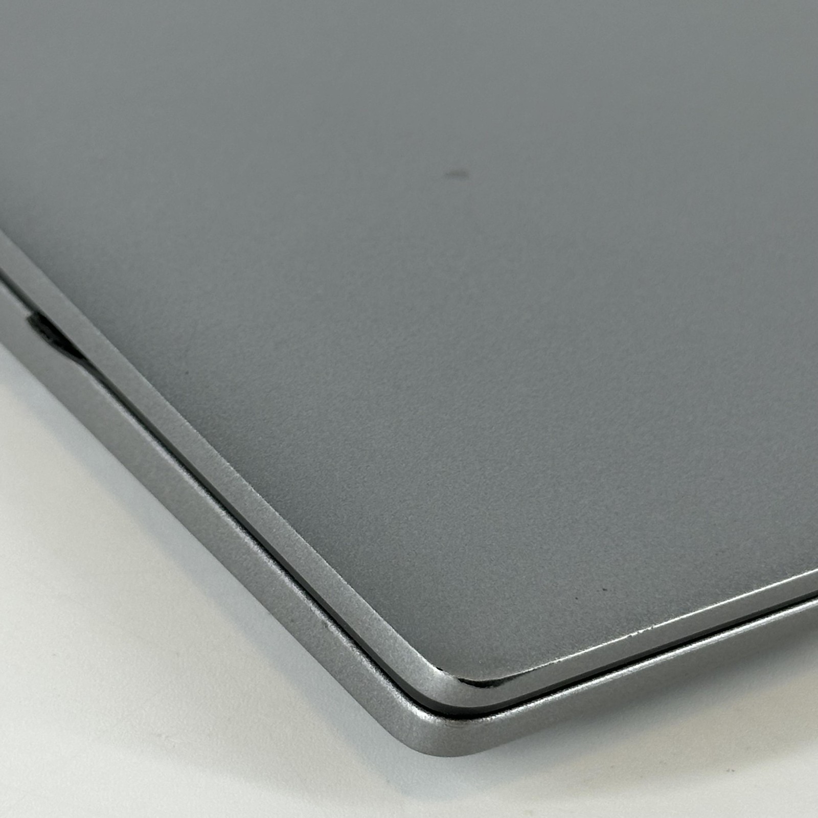 Dell Latitude 5450 14 Gray FHD 1.7GHz Ultra 7 165U 16GB 512GB SSD Good FRAME GAP