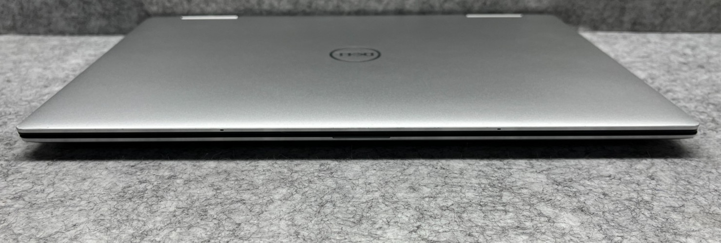 Dell XPS 13 7390 13.4 UXGA Core i7-1065G7 16GB RAM 512GB Touch Screen 2 in 1