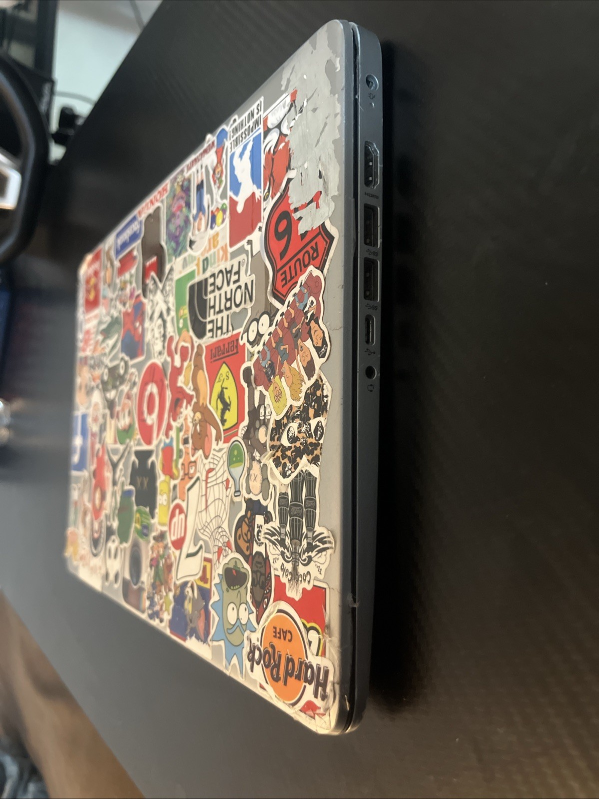 ho laptop Intel i3-1005Gi CPU 1.20GHz 4.00 GB RAM 128mb Graphics 120GB Storage