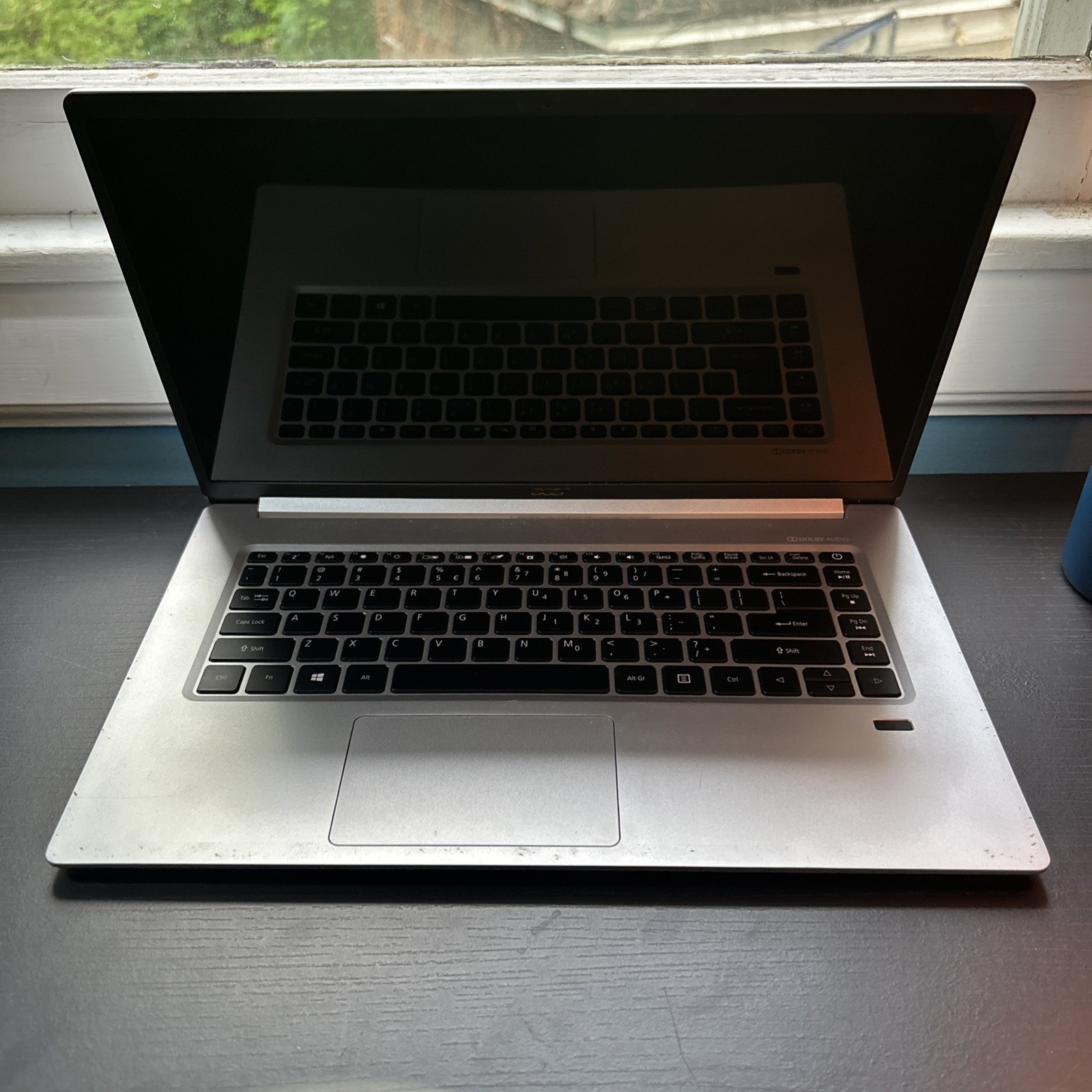 Acer Swift 5 Ultra-Thin & Lightweight Laptop 15.6 + Charger