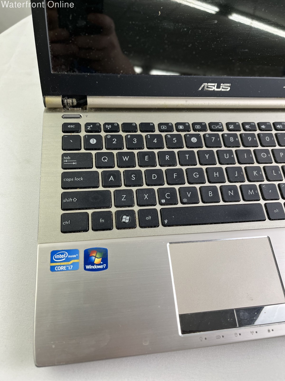 ASUS U46E 14in 8GB DDR3 RAM Laptop Not Tested For Parts or Repair w/ Case