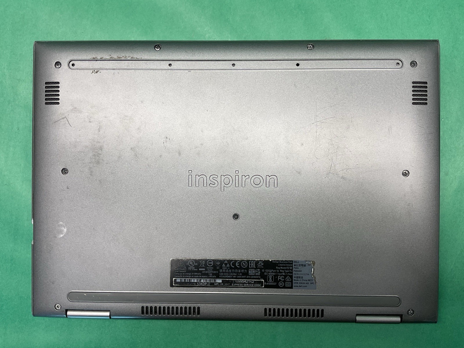Dell Inspiron 13 5378 Intel Core i7 – Powers On – NO HARD DRIVE- Untested