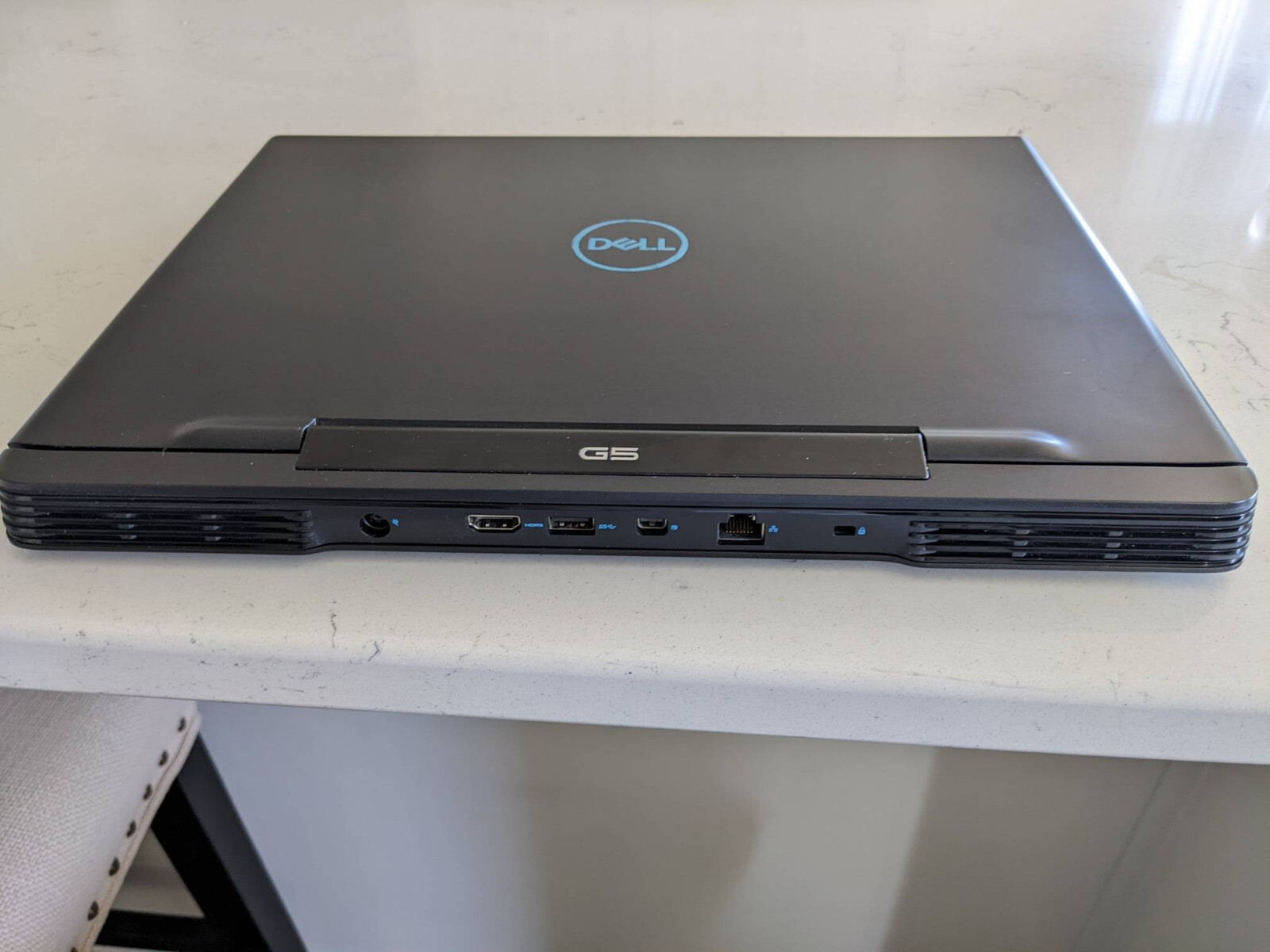 Dell G5 5590 Intel Core i7-9750H 2.60 GHz 15.6 in 1 TB SSD 16 GB RAM 144 FPS