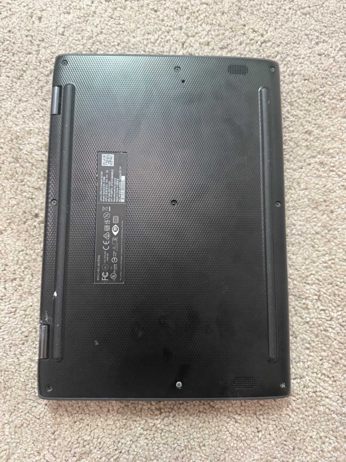 Lenovo 300e Chromebook 2nd Gen 81MB0066US 11.6 Touchscreen Rugged 2 in 1 Chrome