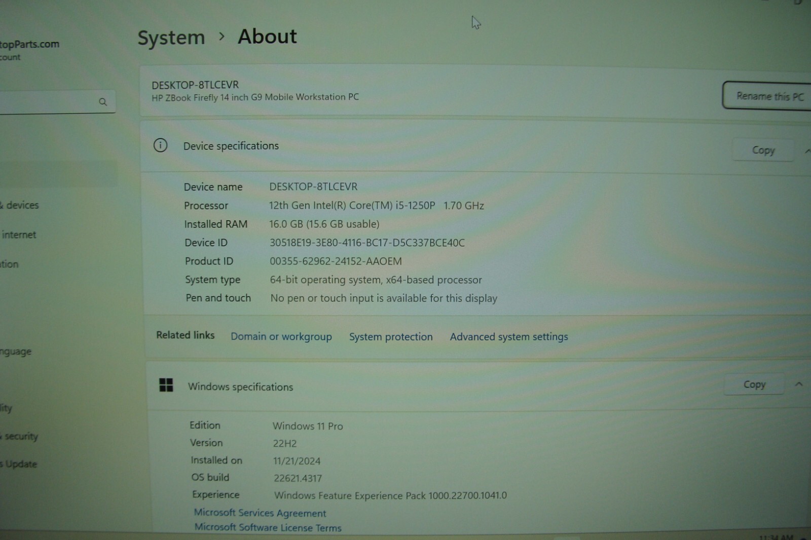 HP ZBook Firefly G9 14″ FHD+ Workstation i5-1250P 16GB 256GB SSD Warranty 2025