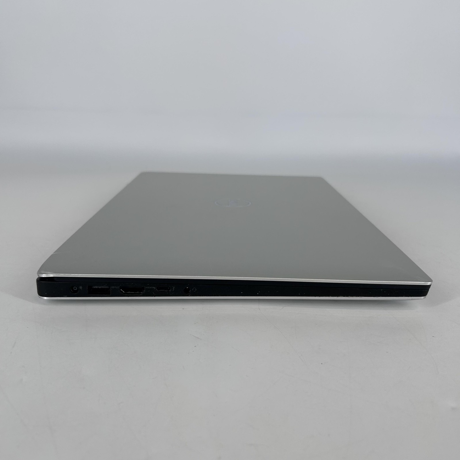 Dell XPS 15 9570 4K TOUCH i7-8750H 2.20GHz 32GB 1TB GTX 1050 Ti Max-Q BENT FRAME