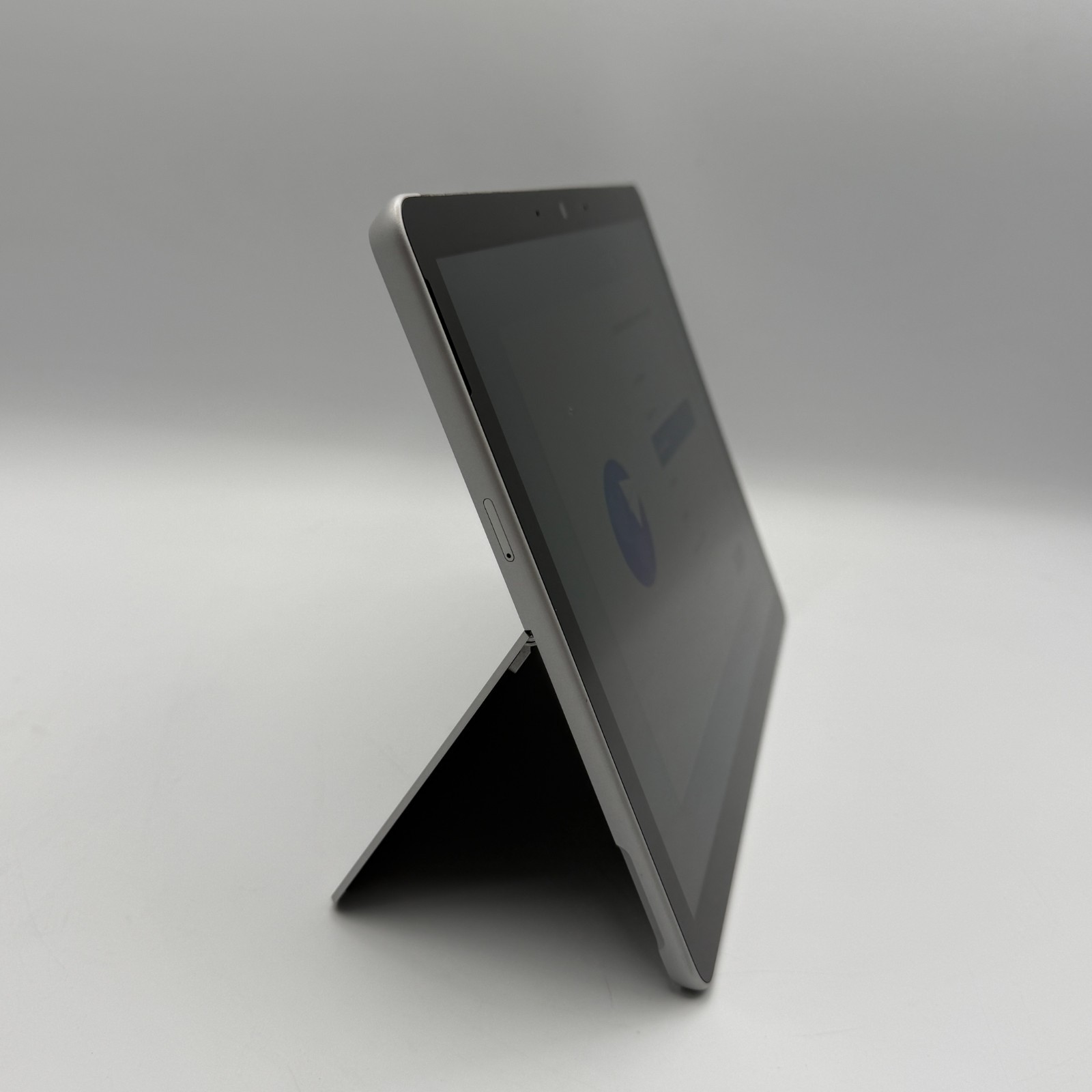 Microsoft Surface Go 2 1927 10.5″ m3-8100Y 1.1GHz 8GB RAM 128GB SSD Win11P Good