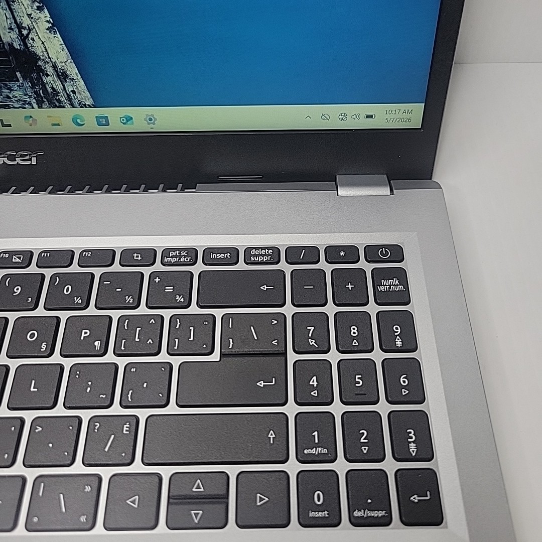 Acer Aspire 3 15 A315 Ryzen 5 7520U 2.8GHz 16GB Ram 512GB SSD Win 11 Home