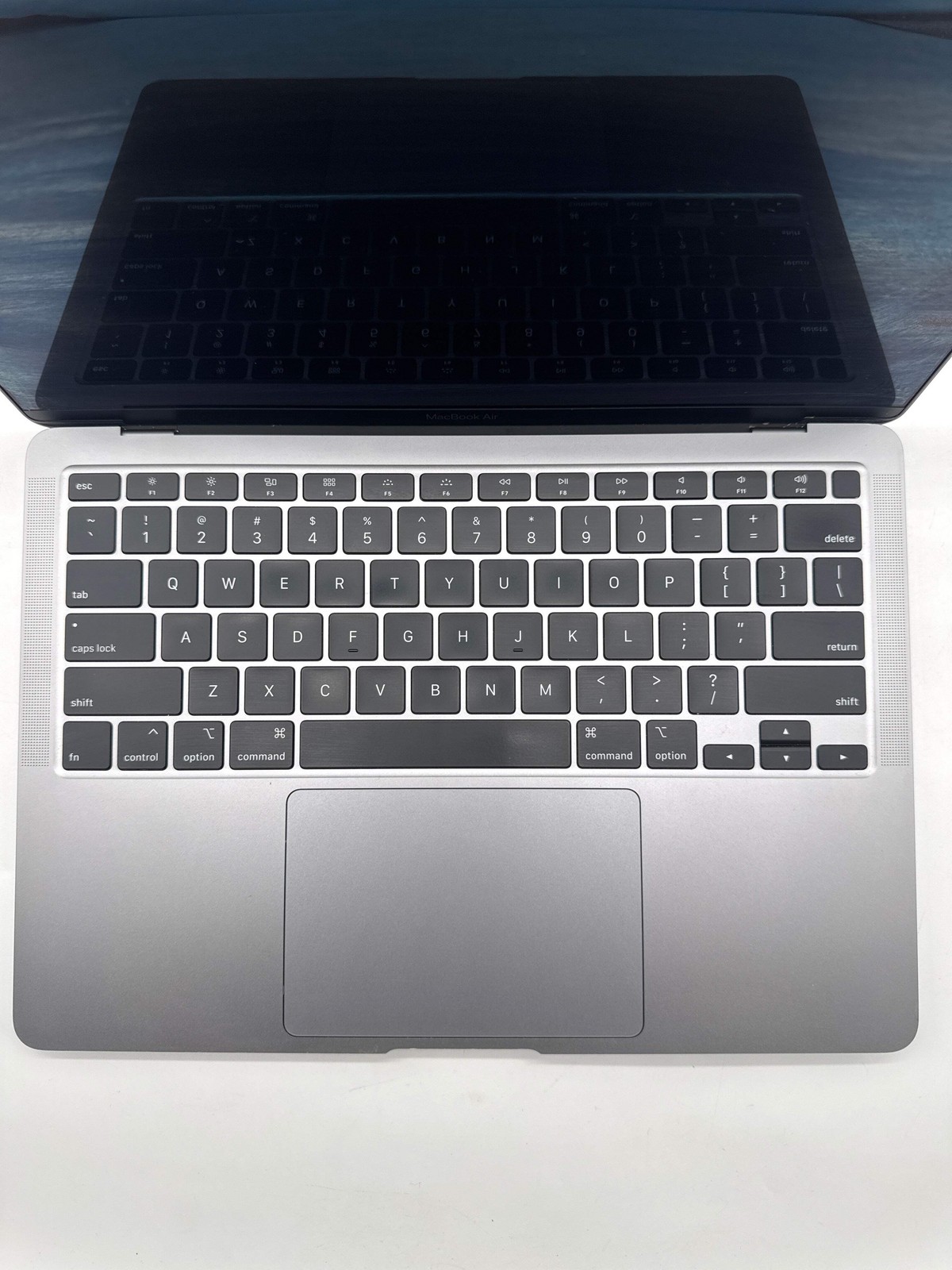 Apple MacBook Air 13″ A2179 Intel Core i3 8GB RAM 256GB SSD – For Parts