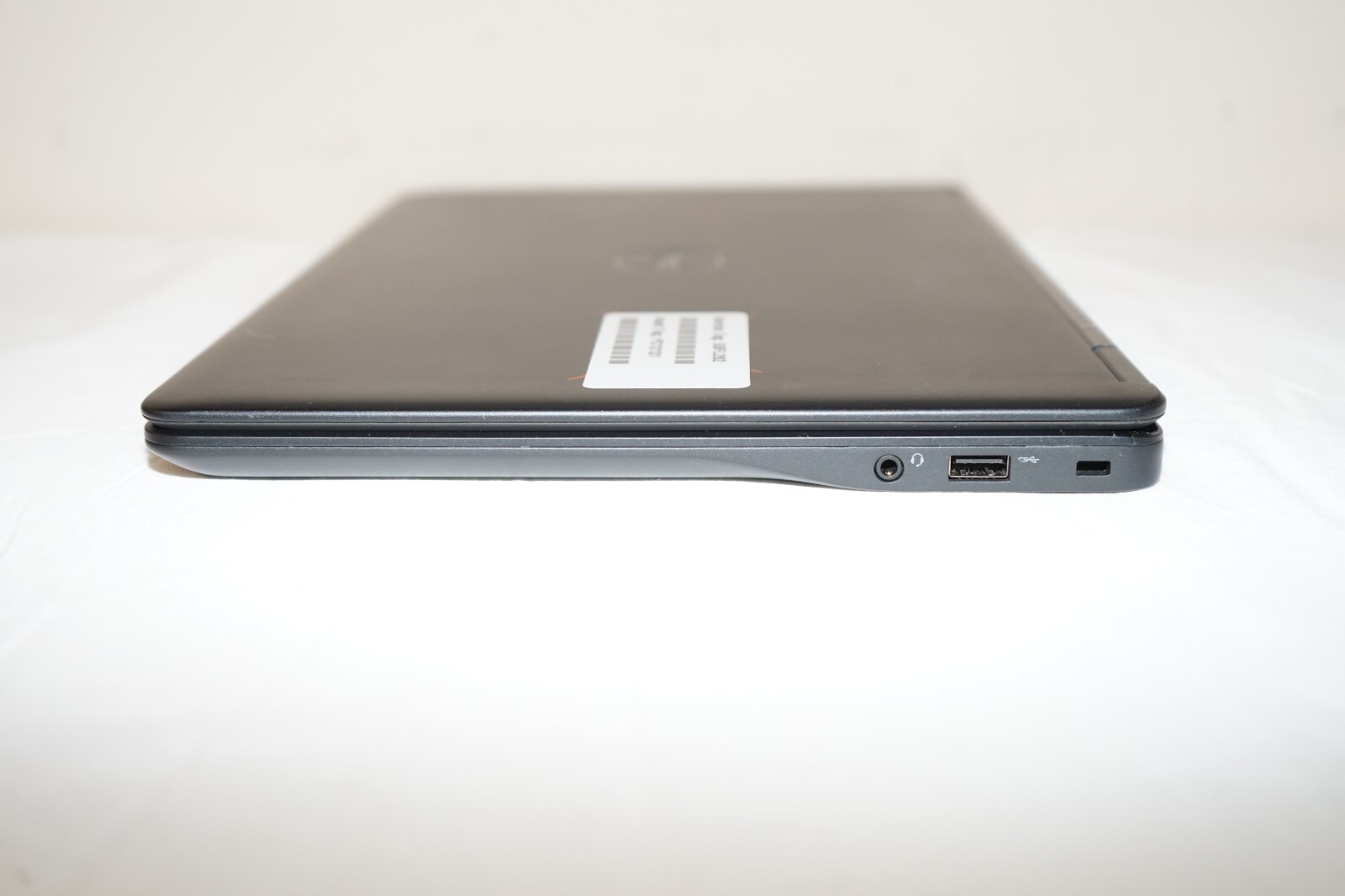 ^ Dell Latitude E7450 14″ Intel i7-5600U @ 2.60GHz 4GB Ram No HD #C1665