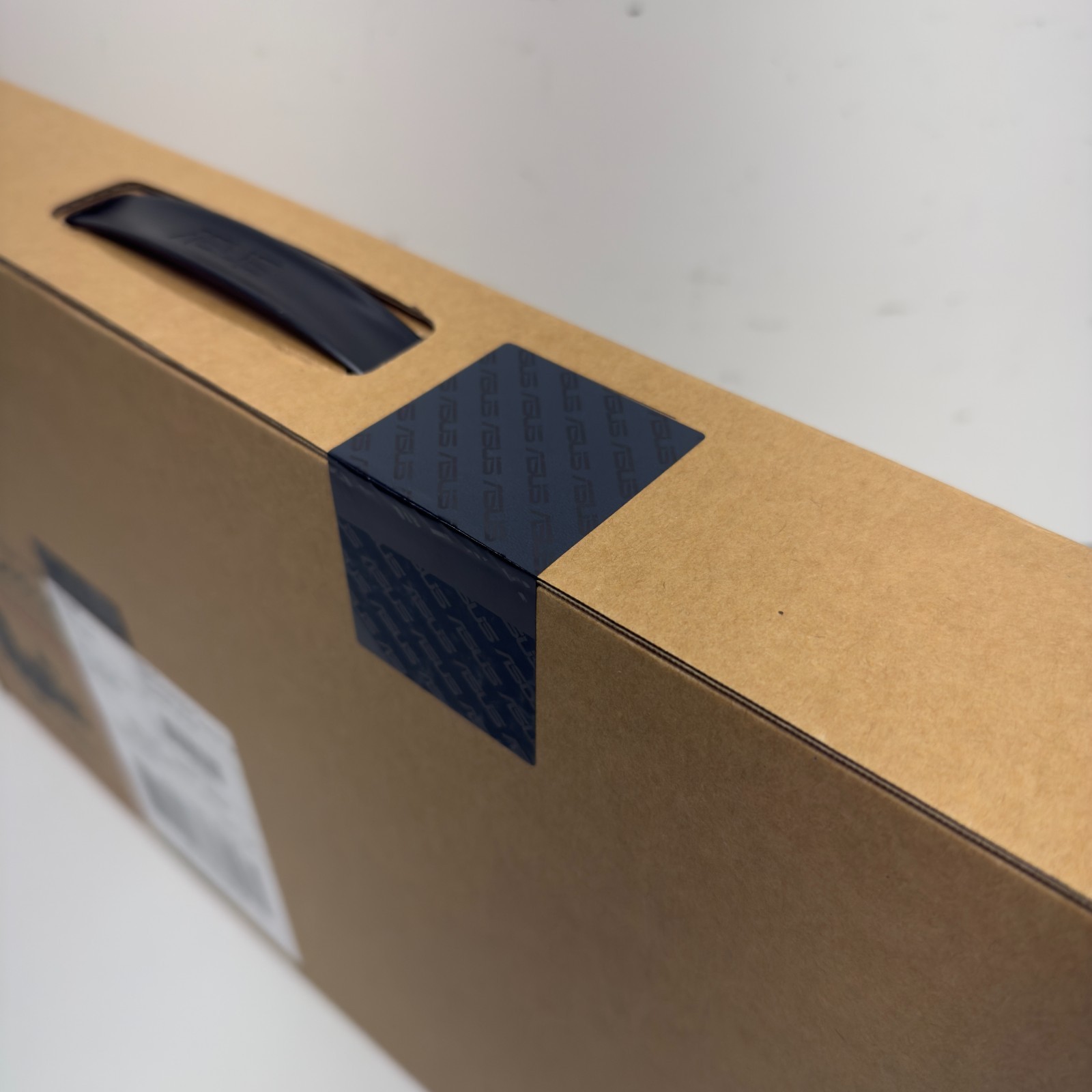 (NEW SEALED) ASUS Vivobook 16 Laptop, Copilot+ PC AMD Ryzen AI 7 350/16GB/1TB