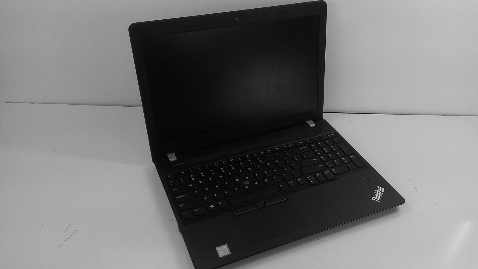 Lenovo Thinkpad E570 i3-7th Gen 4GB RAM 15.5″ Screen No HDD No Battery Laptop