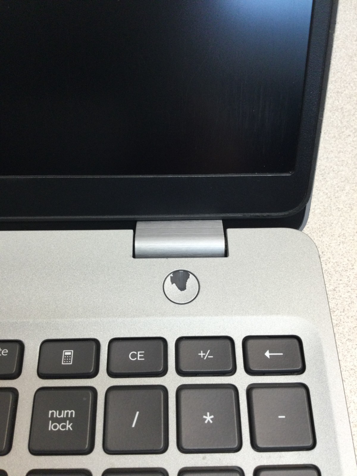Dell Latitude 5510 15.6″ Core i5-10210U 1.60GHz 12GB RAM 128GB SSD Windows 11 P