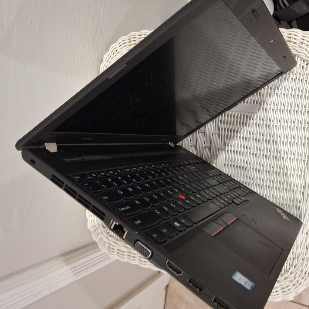 Lenovo ThinkPad E560X Laptop Black 2.3GHz Core i5, 4GB RAM 500GB HDD – For Parts