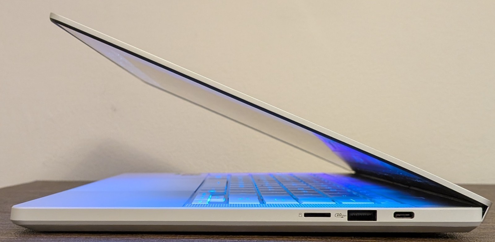 ASUS ROG Zephyrus G14 3K 120Hz OLED (Ryzen 9 270, 16GB/1TB, RTX 5060) White
