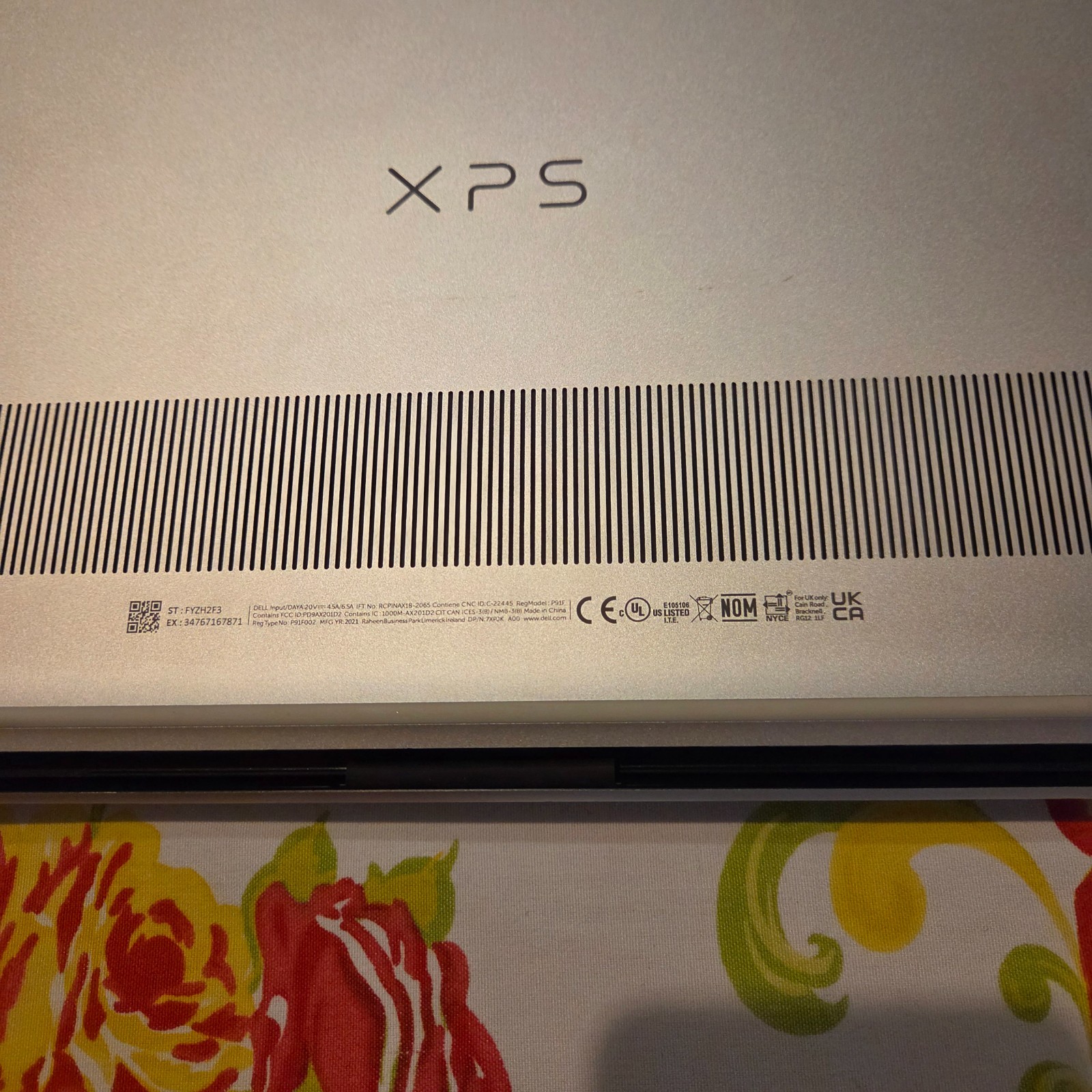 Dell XPS 15 9510 i9-11900H 32 GB RAM 1TB SSD RTX 3050 Ti 15.6″ FHD+ Win Pro