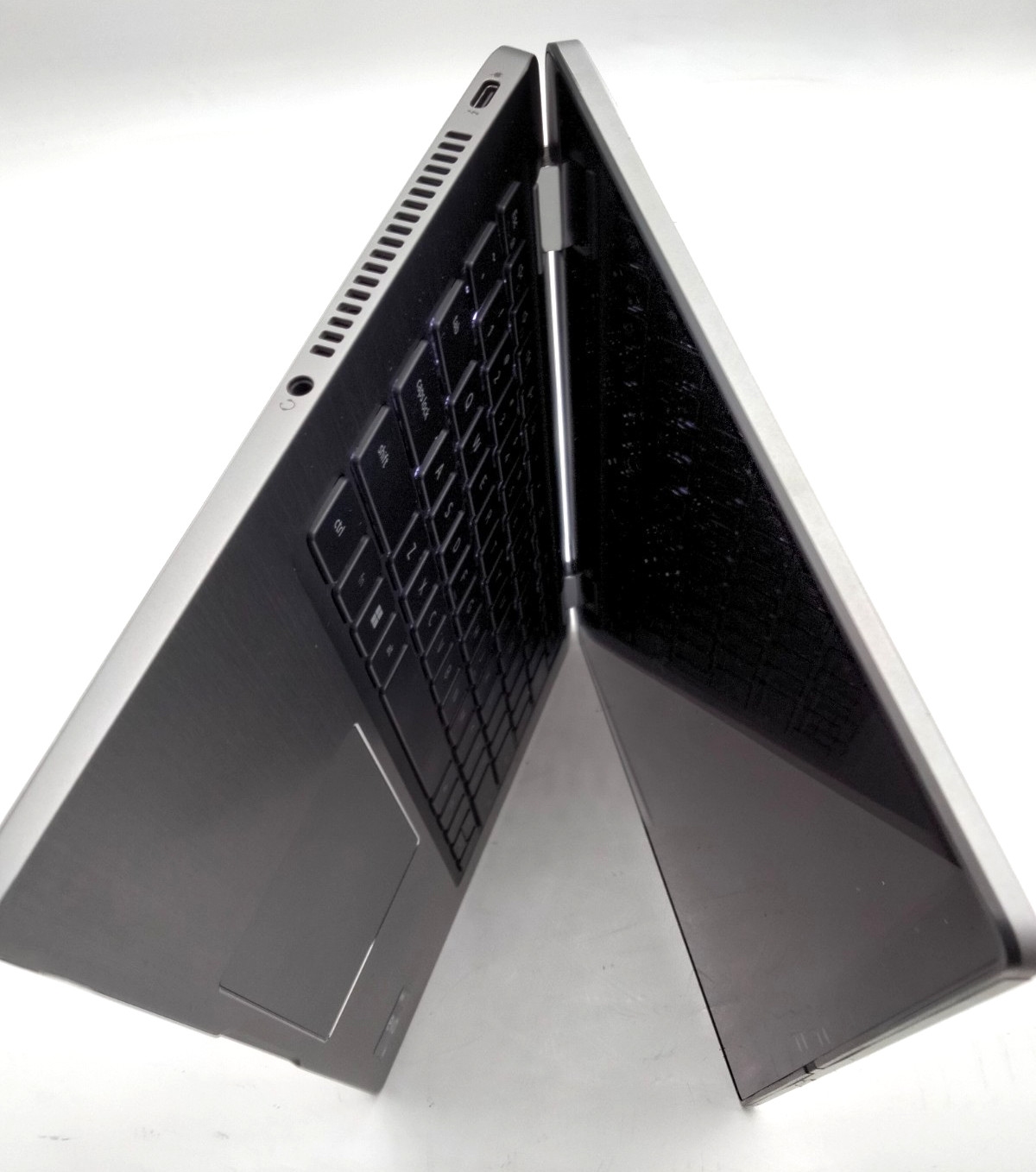 Dell Latitude 7330 i5-1235U 16GB RAM 256GB SSD Win 11 touch laptop